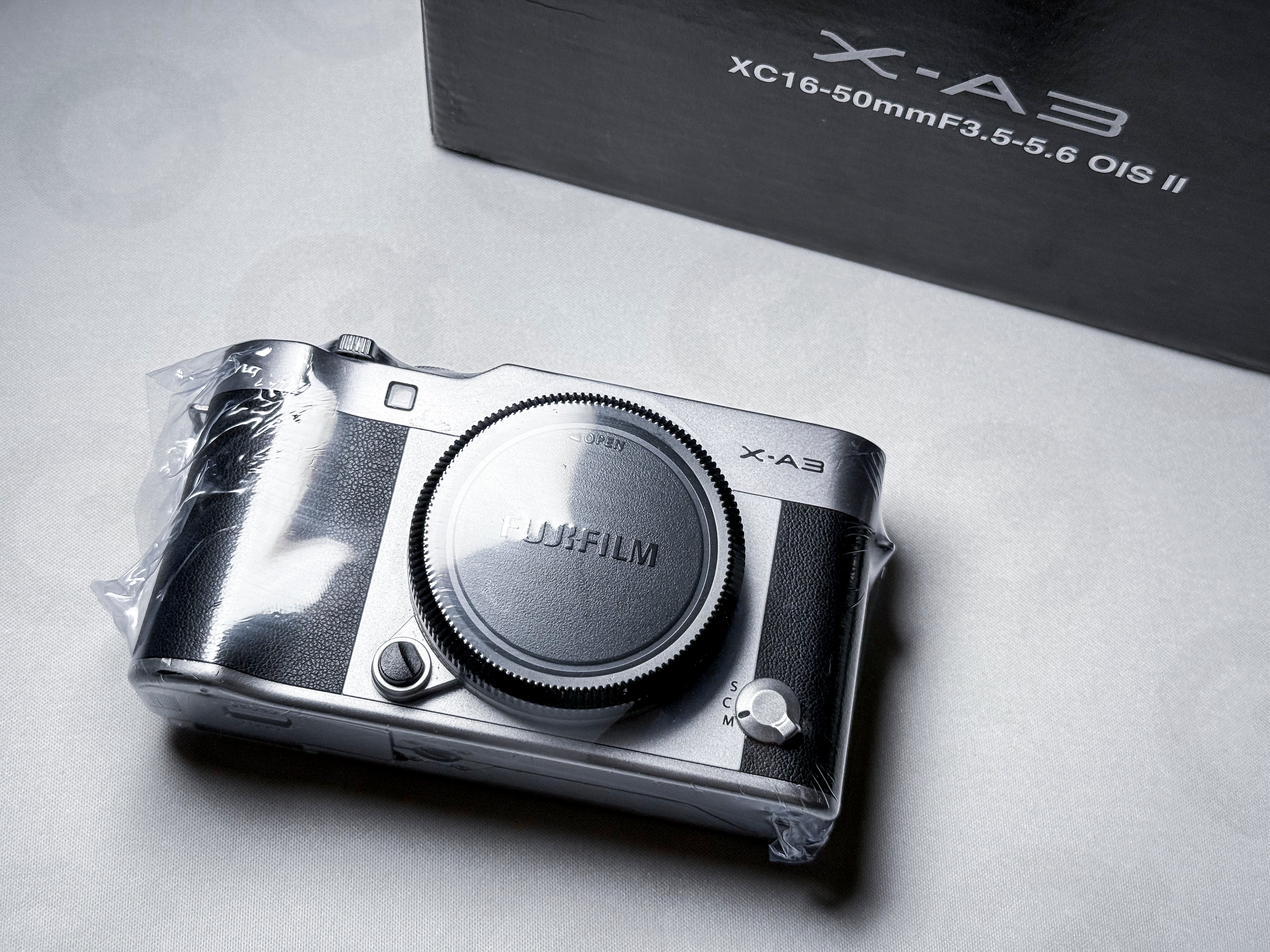 Fujifilm X-A2 Mirrorless APS-C - Perfectly Working, Fuji XA2