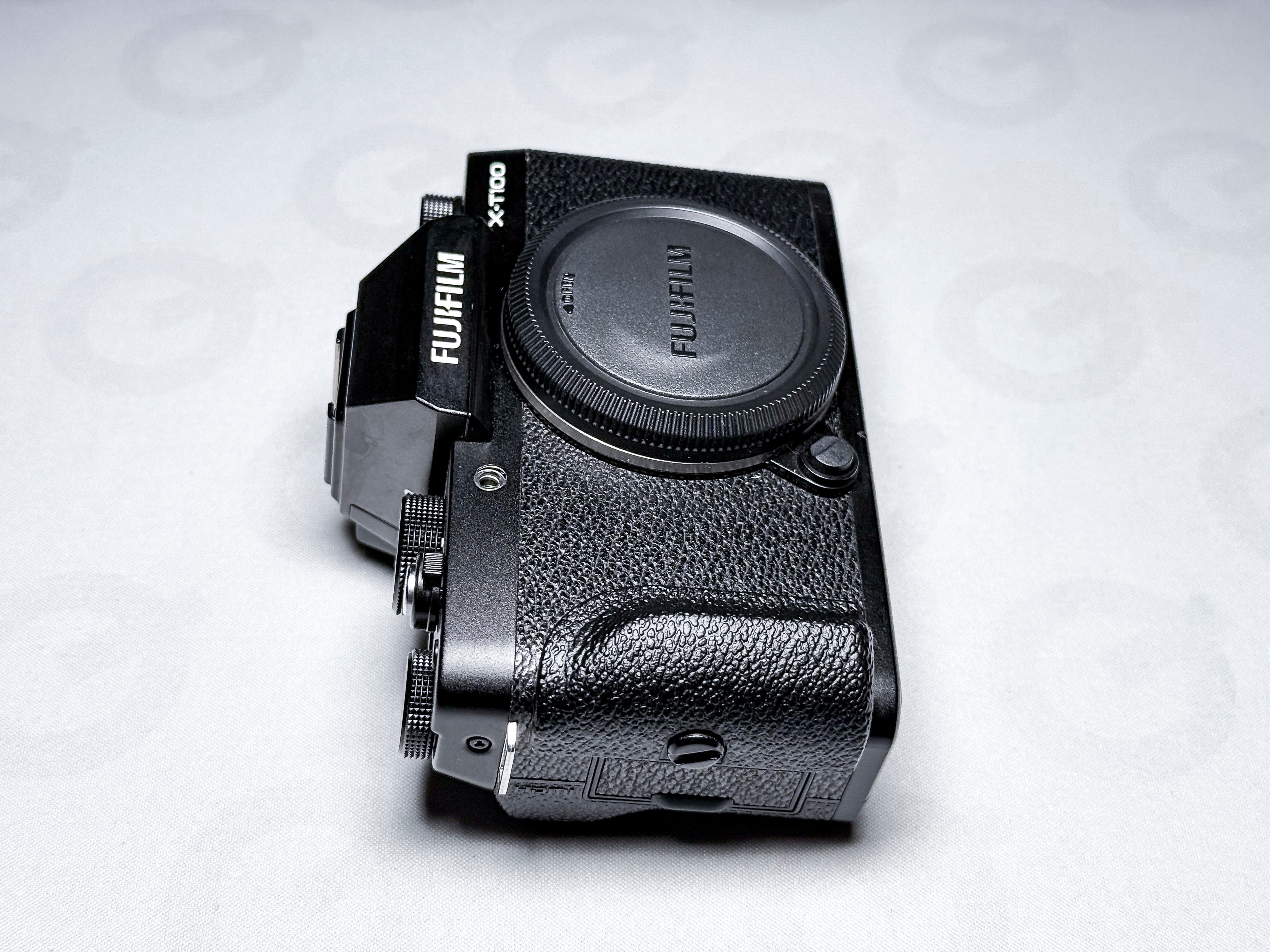 Fujifilm X-T100 APS-C Mirrorless - 1 Year Warranty, Perfectly Working Fuji XT100