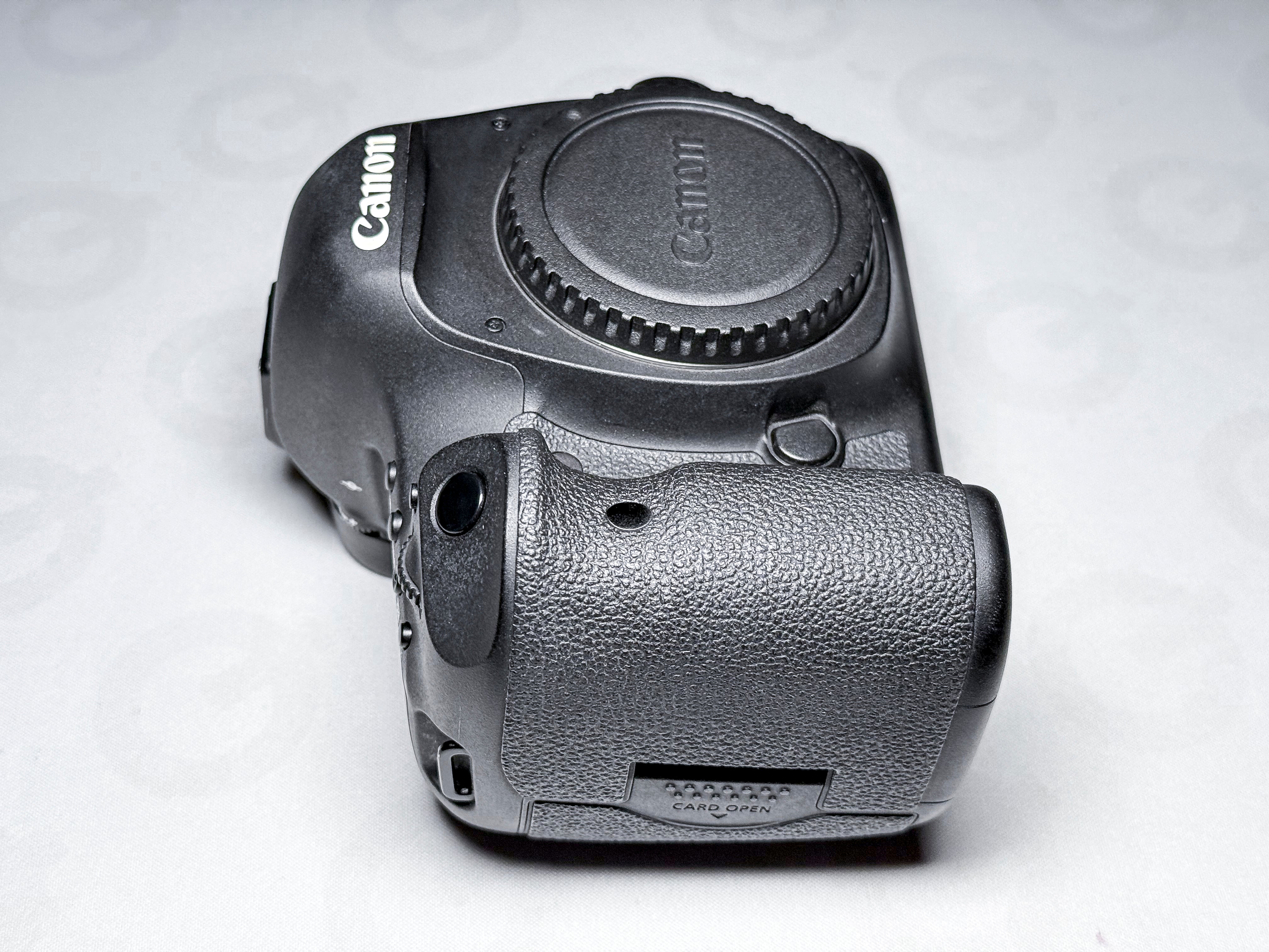 Canon EOS 5D Mark III 3 Full Frame Reflex DSLR - 1 Year Warranty, Excellent