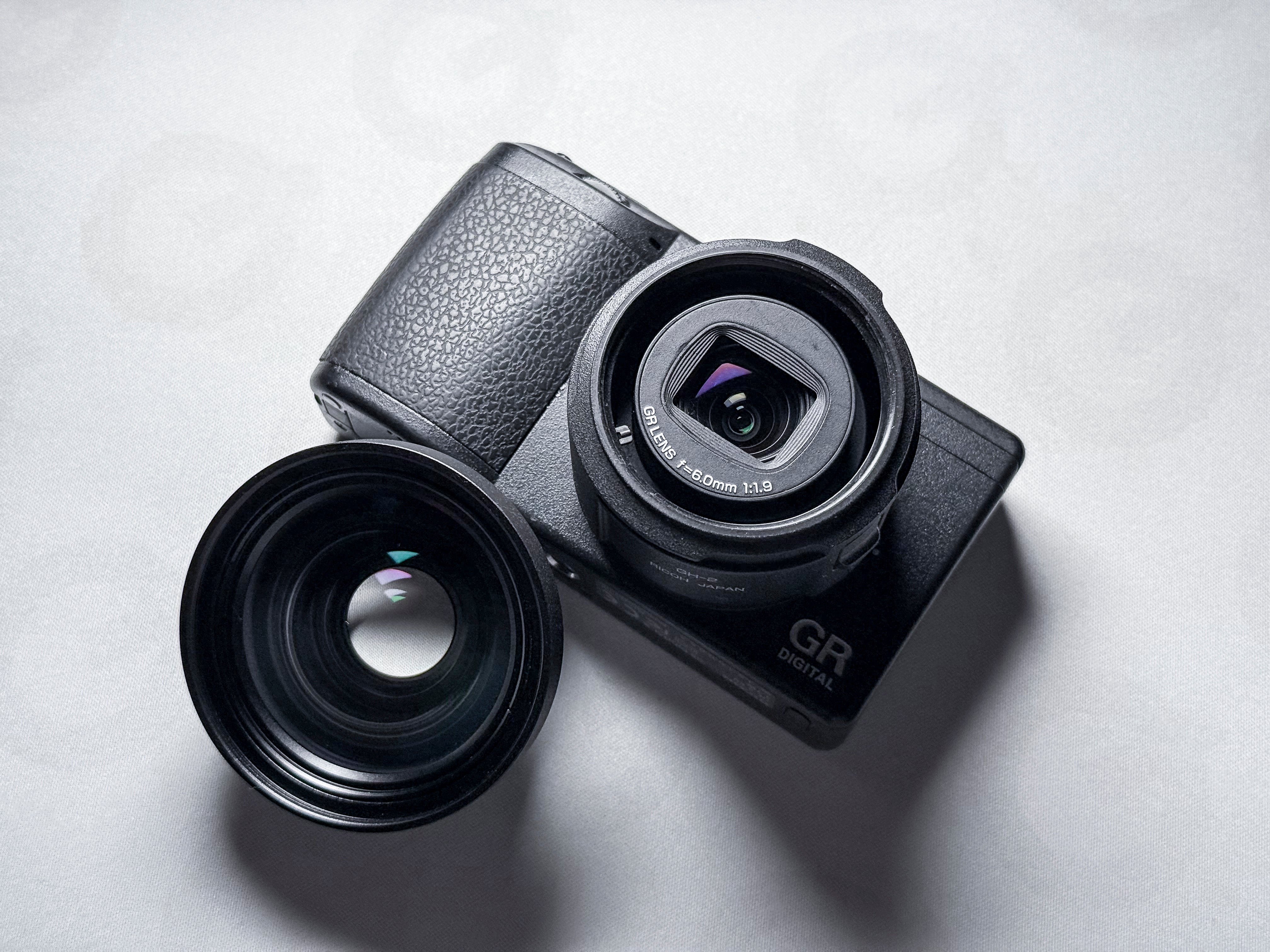 Ricoh GR Digital III + GH-2 + GW-2 Wide Lens - Perfectly Working Full Set