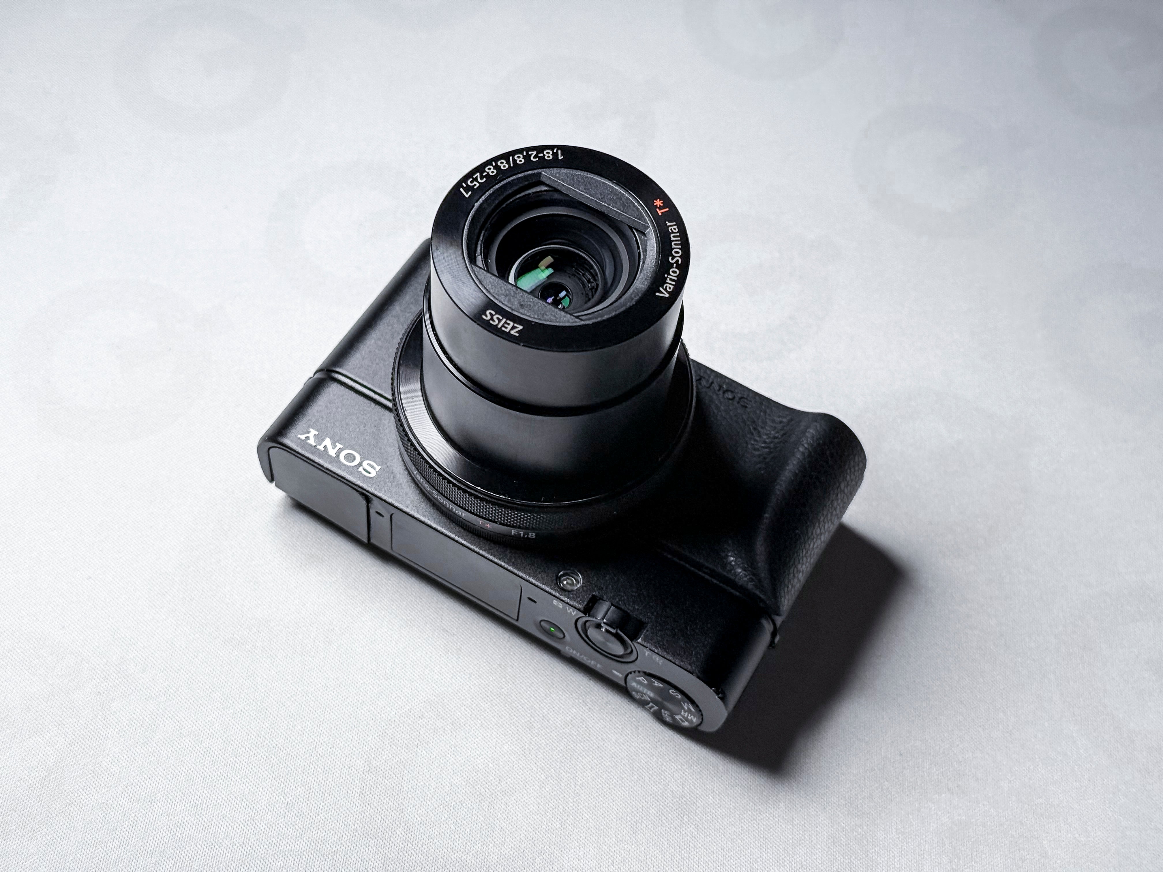 Sony RX100 IV 4 Cyber-Shot - 1 Year Warranty, Perfectly Working RX 100 Mark 4