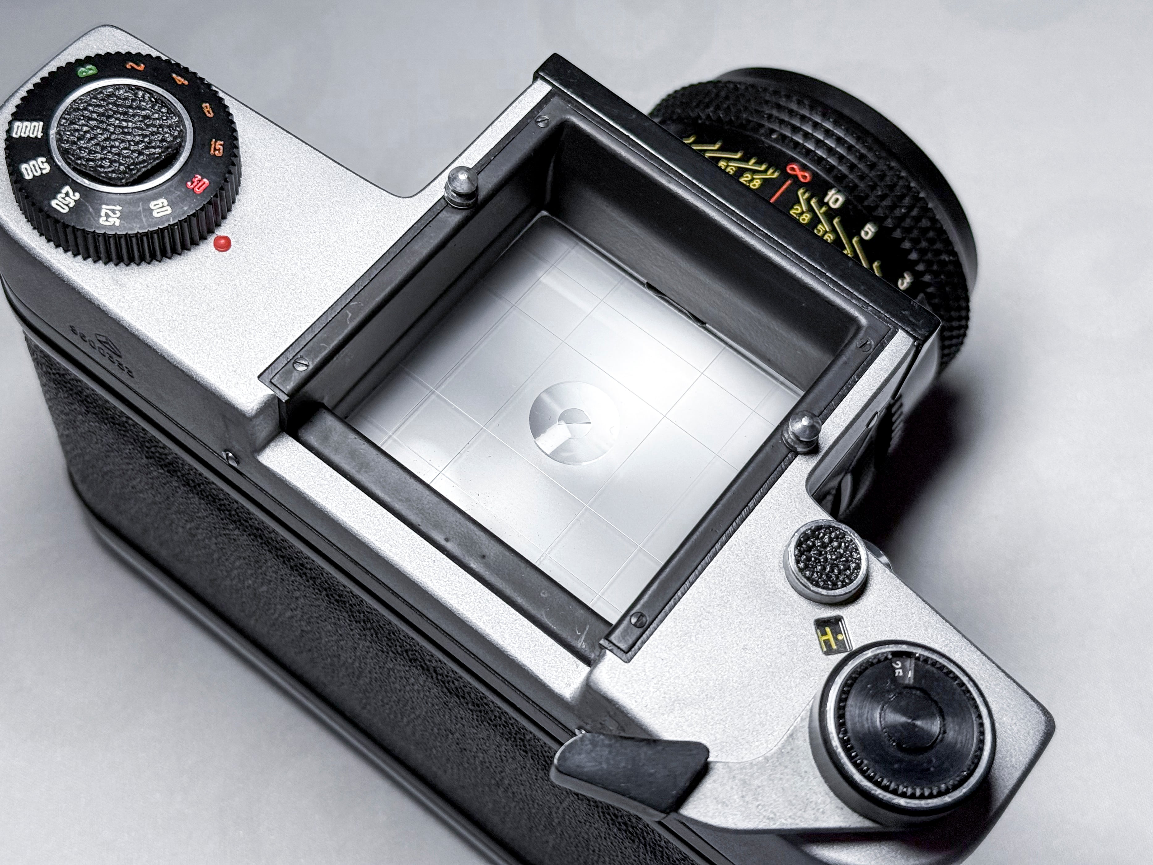 Kiev 60 + Volna 80 f/2.8 + Prism and Waist Finder - Medium Format Film Camera - CLAd, Near Mint