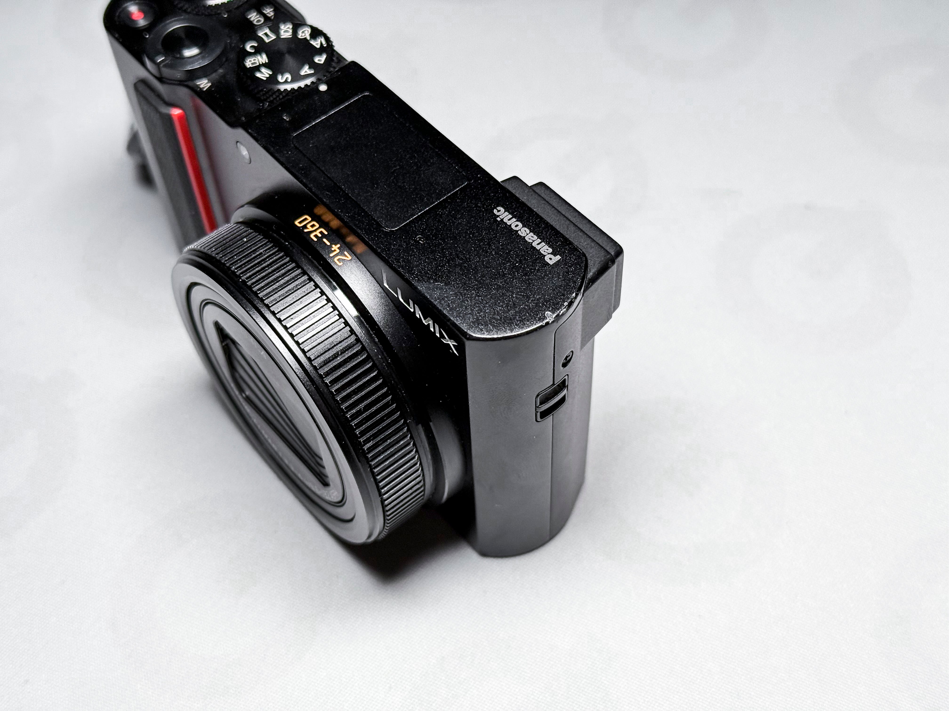 Panasonic Lumix TZ200 / ZS220 / ZS200 Leica 24-360mm 1" - Perfectly Working