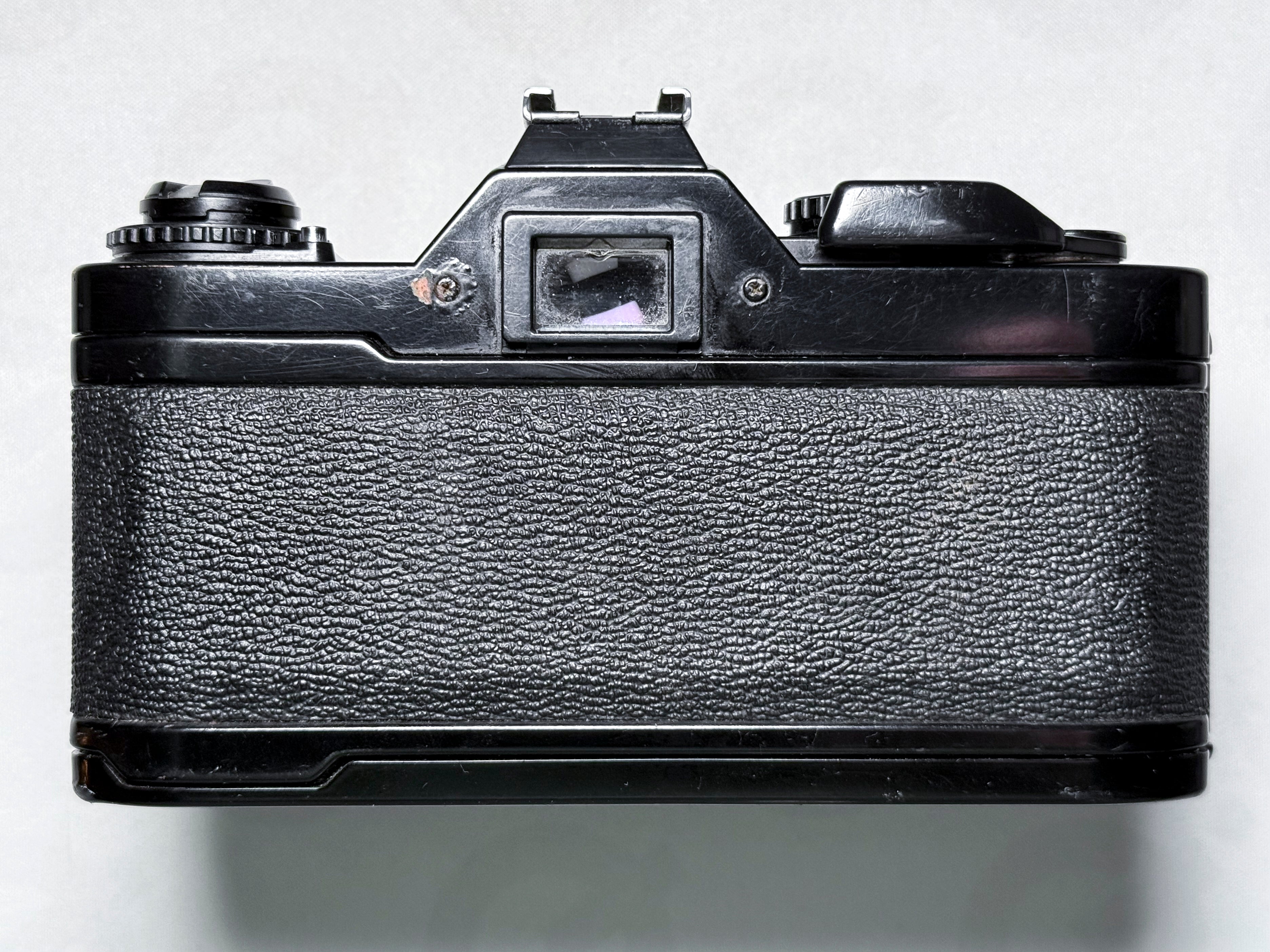 Canon AV-1 + 50mm f/1.8 FD 35mm Film Reflex - Funzionante, buone condizioni AV1