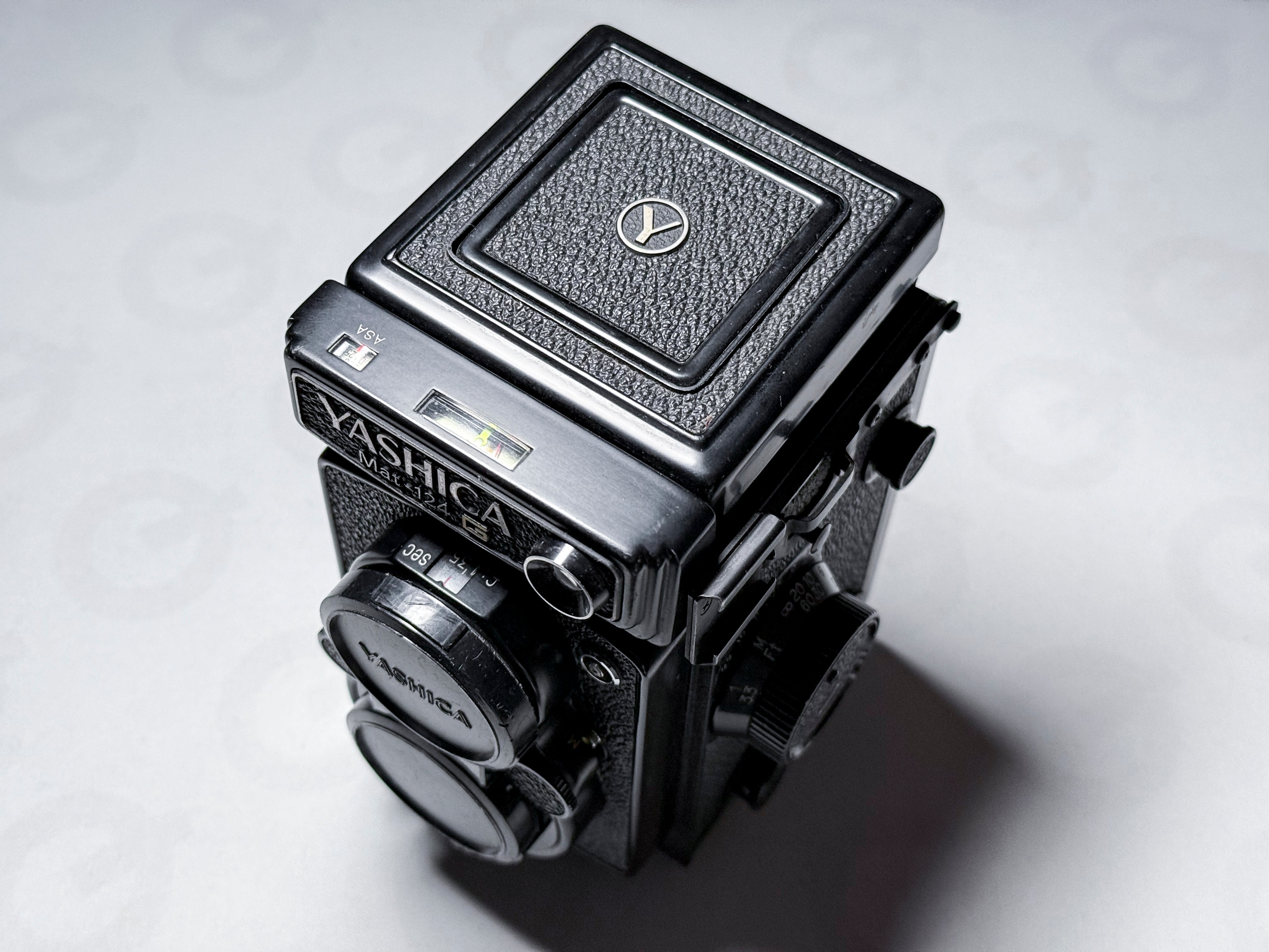 Yashica Mat-124g Fotocamera TLR a pellicola di medio formato 120 - Funzionante