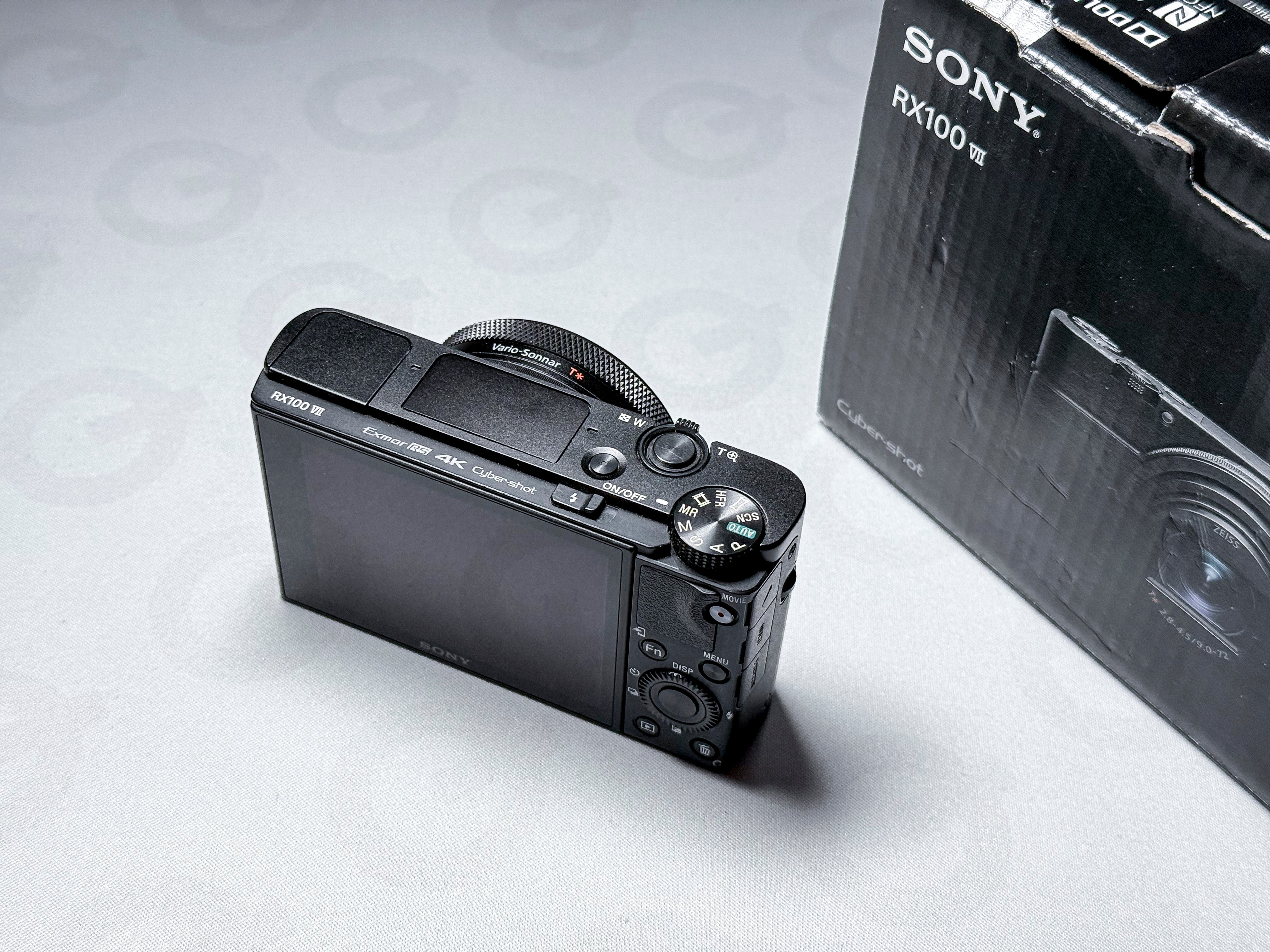 Sony RX100 VII Fotocamera compatta 4K 1" - Garanzia, perfettamente funzionante