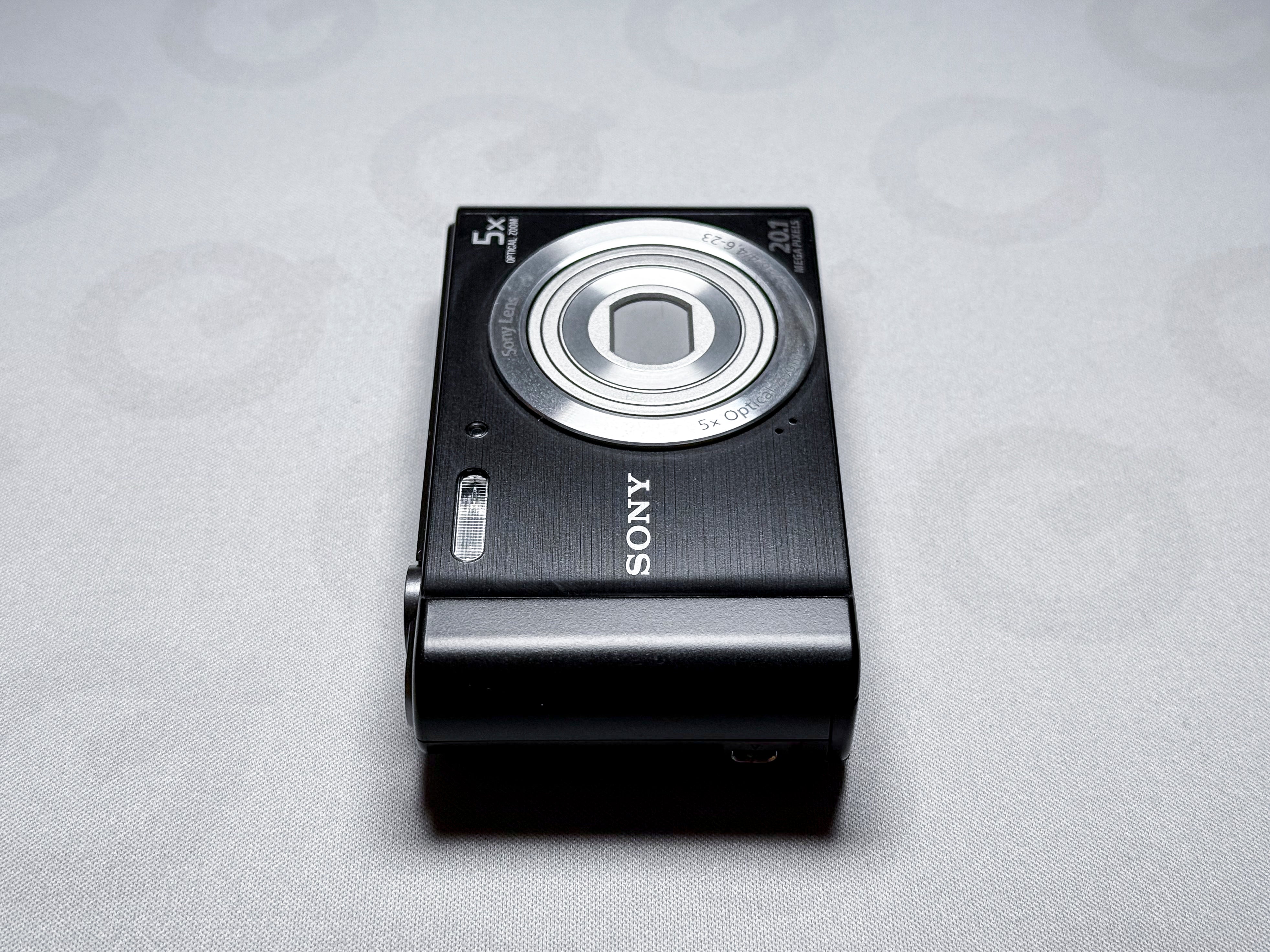 Sony Cybershot DSC W800 20Mpx CCD 5x Zoom Digicam - Garanzia, quasi perfetta