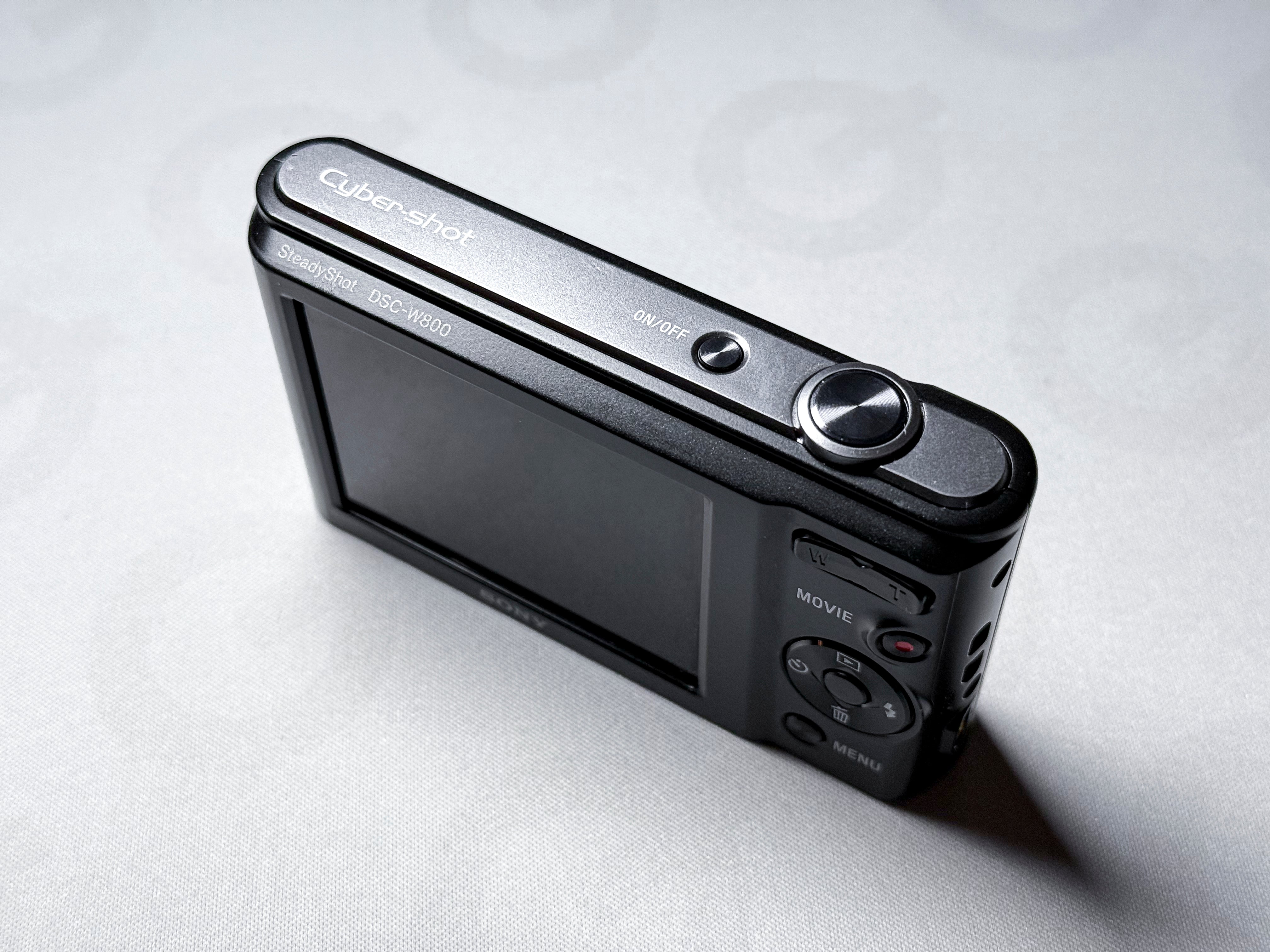Sony Cybershot DSC W800 20Mpx CCD 5x Zoom Digicam - Garanzia, quasi perfetta