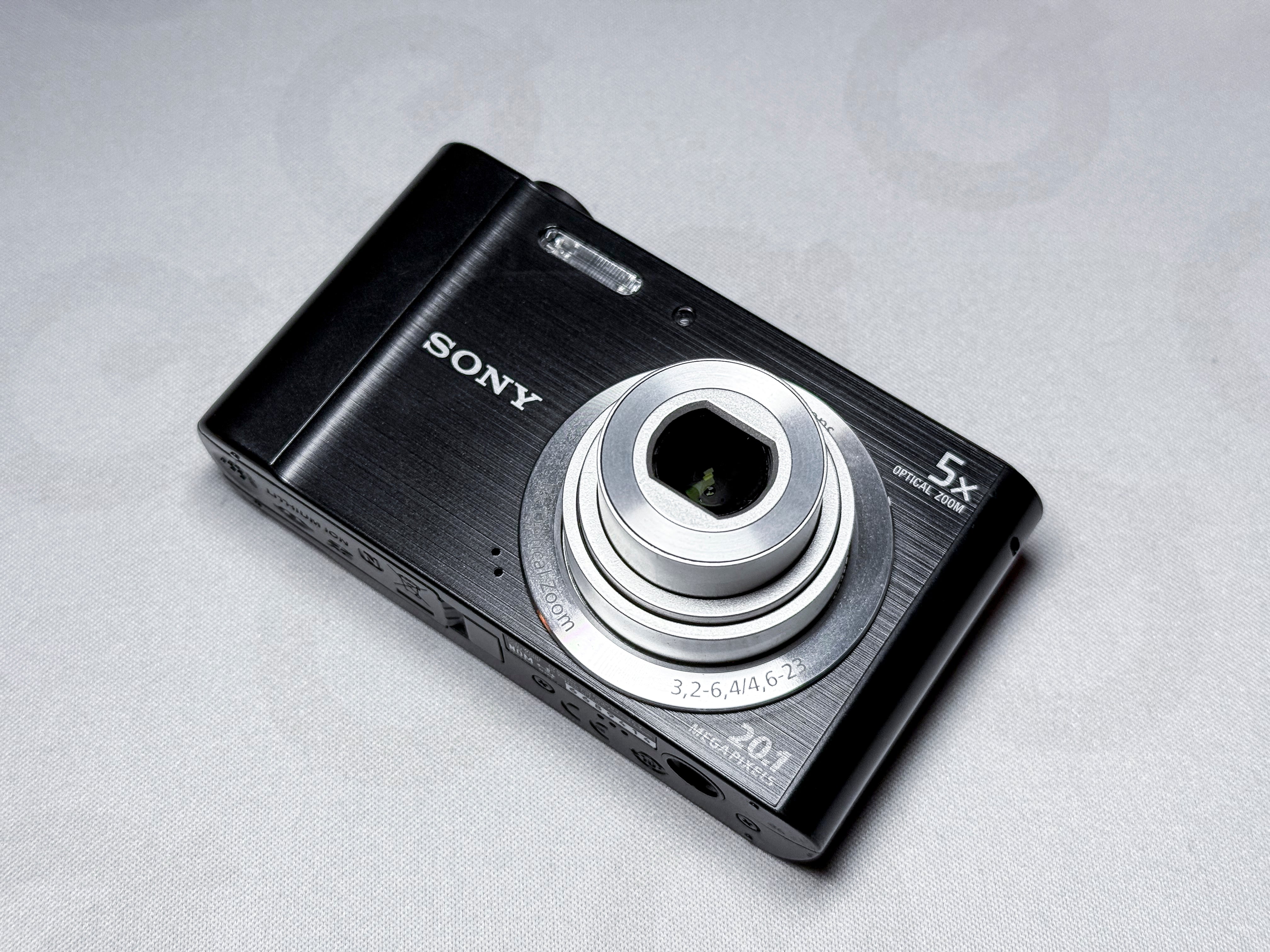 Sony Cybershot DSC W800 20Mpx CCD 5x Zoom Digicam - Garanzia, quasi perfetta