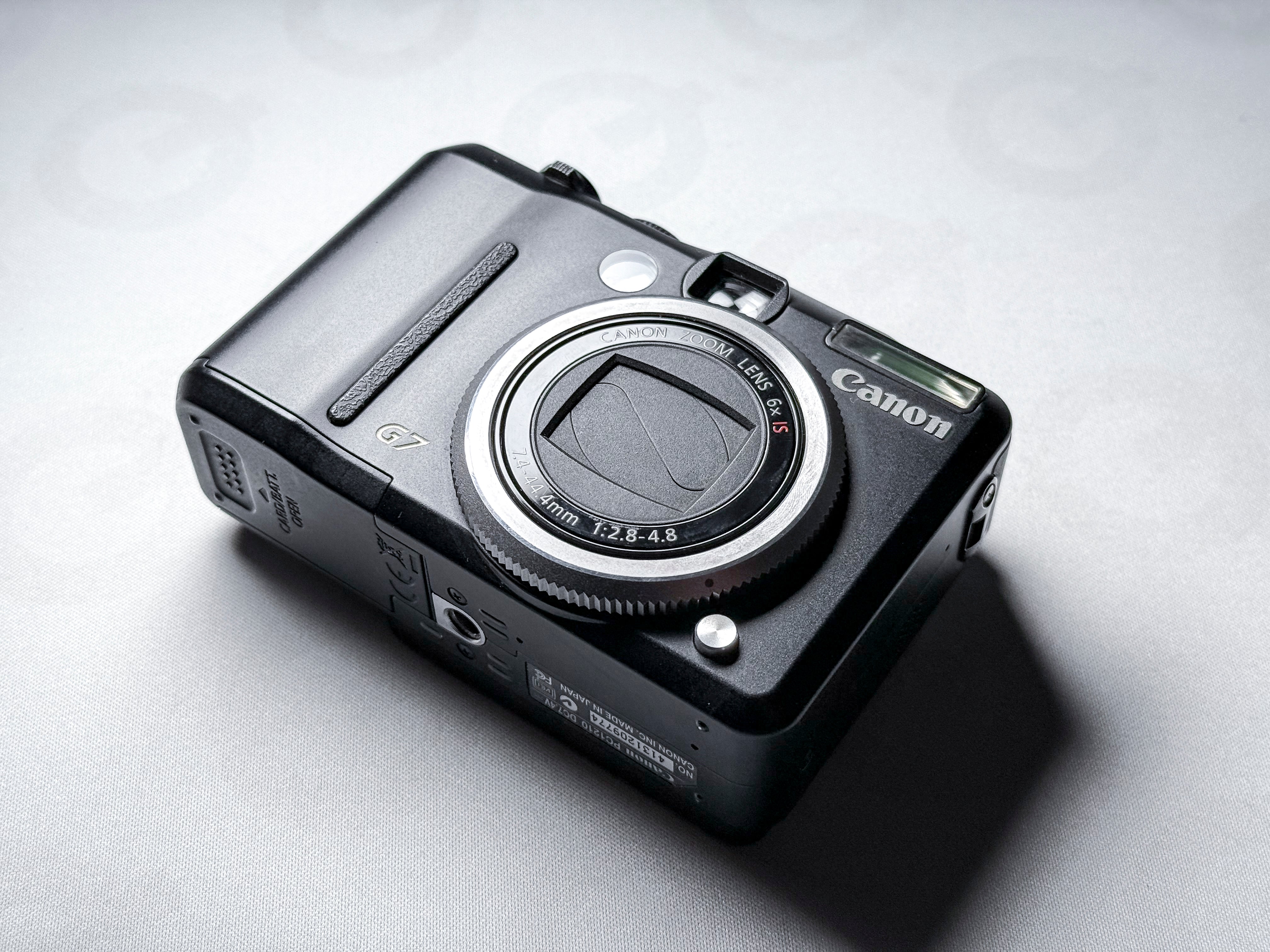 Canon Powershot G7 Compact Camera CCD Sensor - Warranty, Excellent