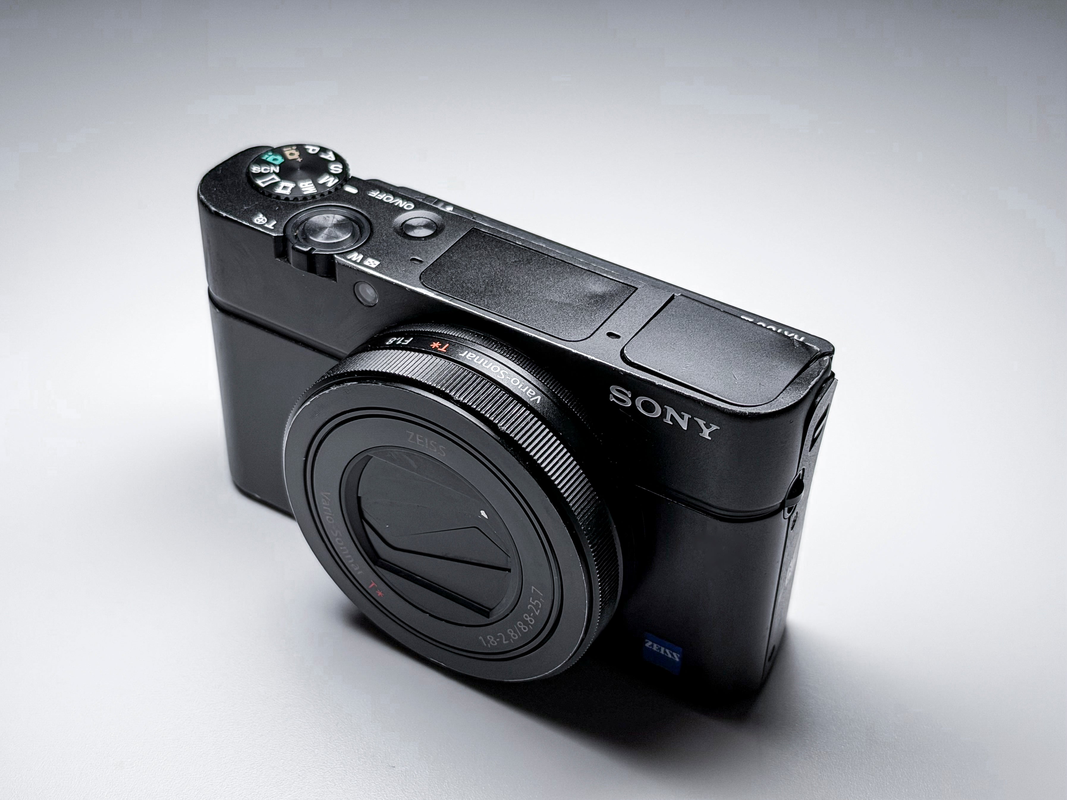 Sony RX100 III Mark 3 Cyber-shot 20,1 Mpx - 1 Year Warranty Excellent RX 100 M3