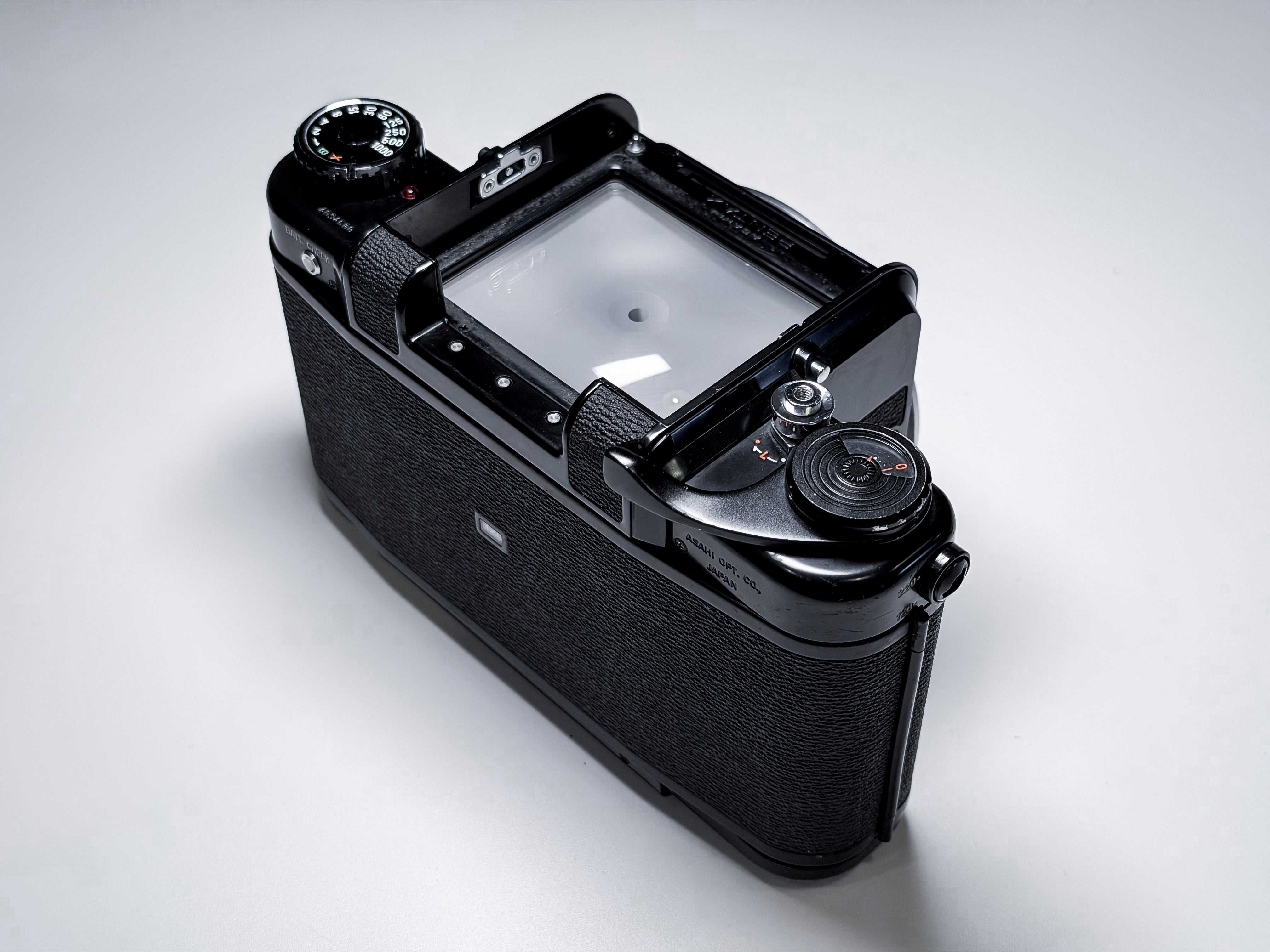 Pentax 6x7 MLU Body Only Medium Format 120 Film - Read Description