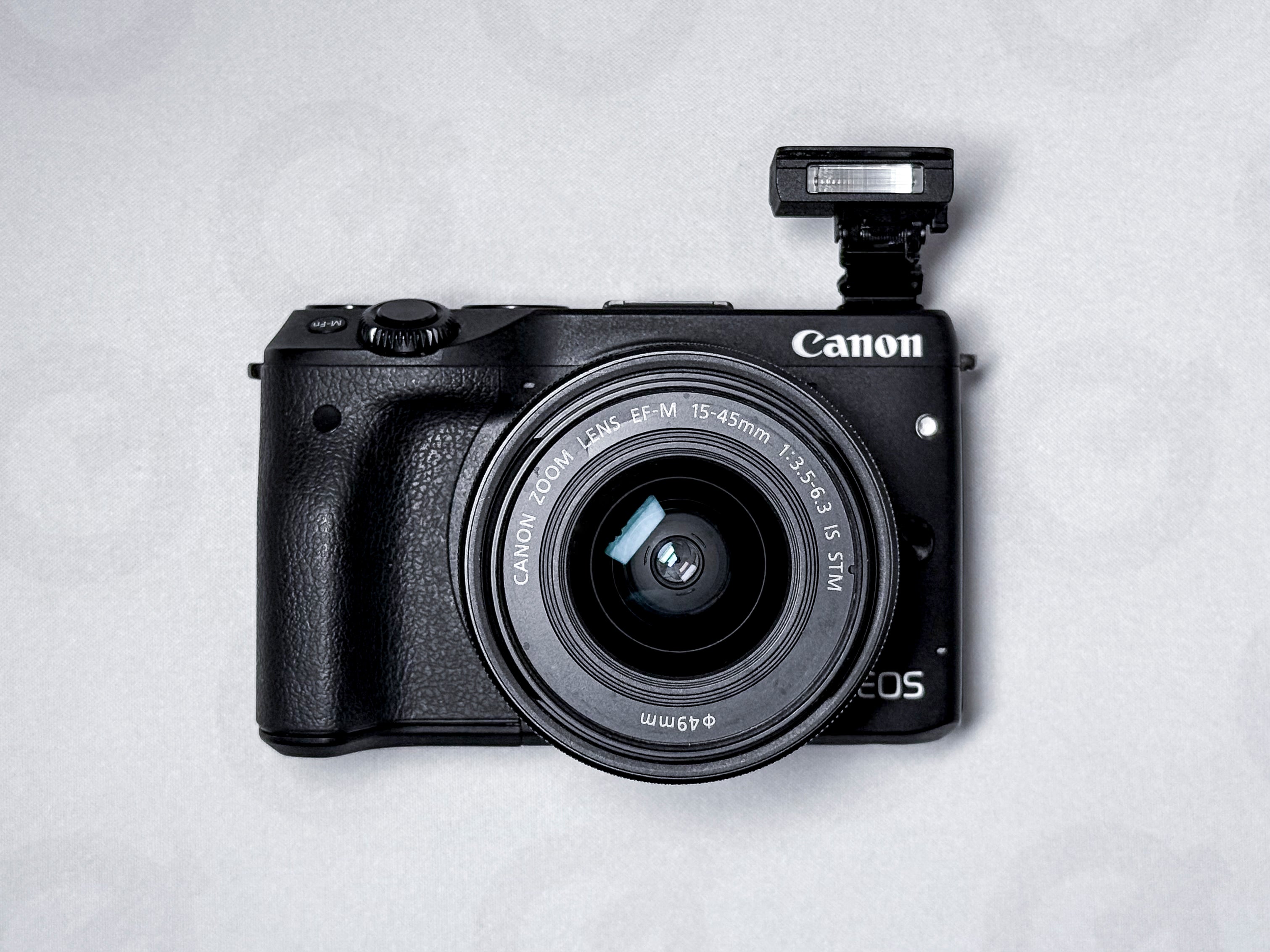 Canon EOS M3 Mirrorless EF-M + 15-45mm STM Kit - Warranty, Near Mint