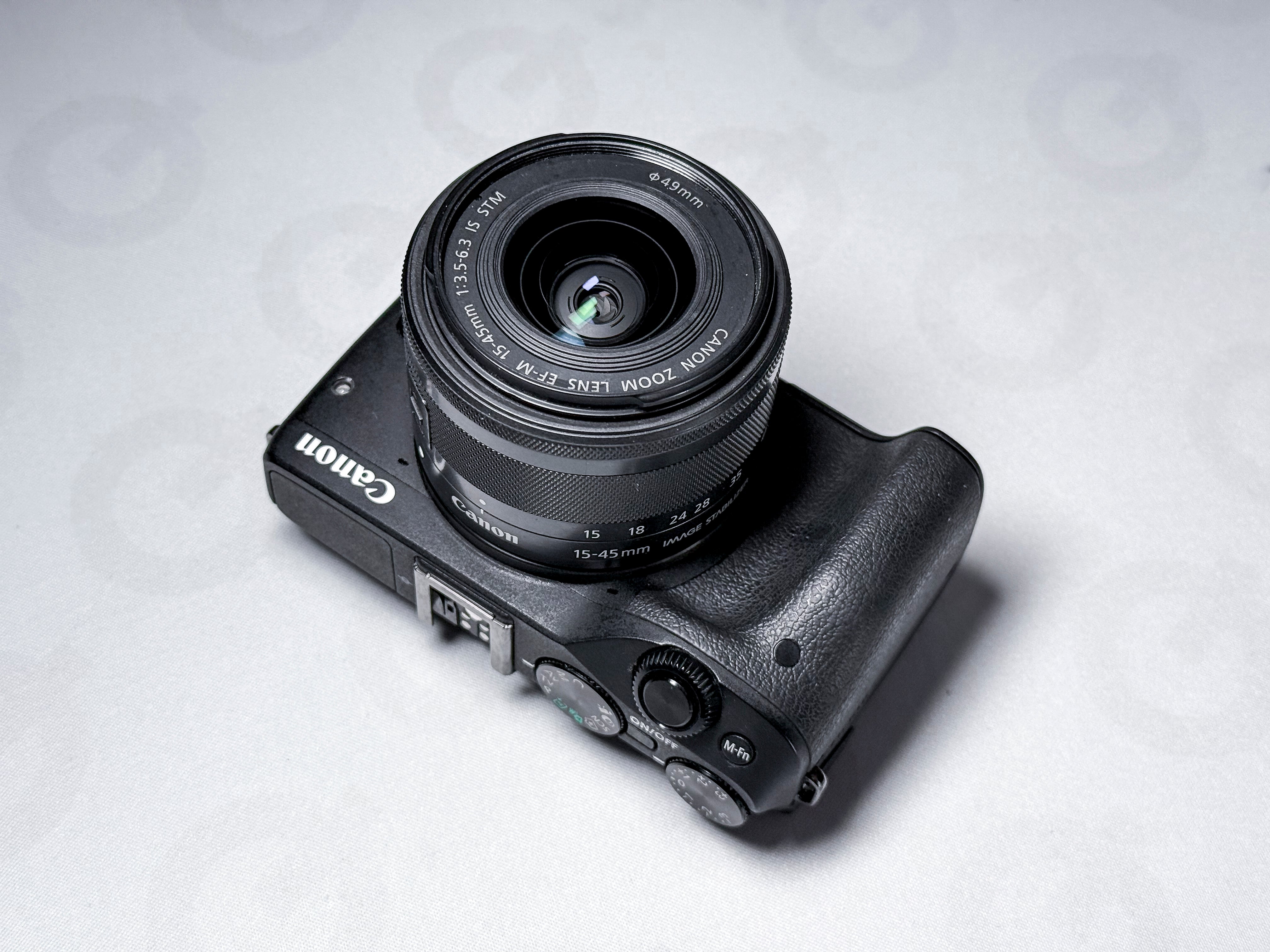 Canon EOS M3 Mirrorless EF-M + 15-45mm STM Kit - Warranty, Near Mint