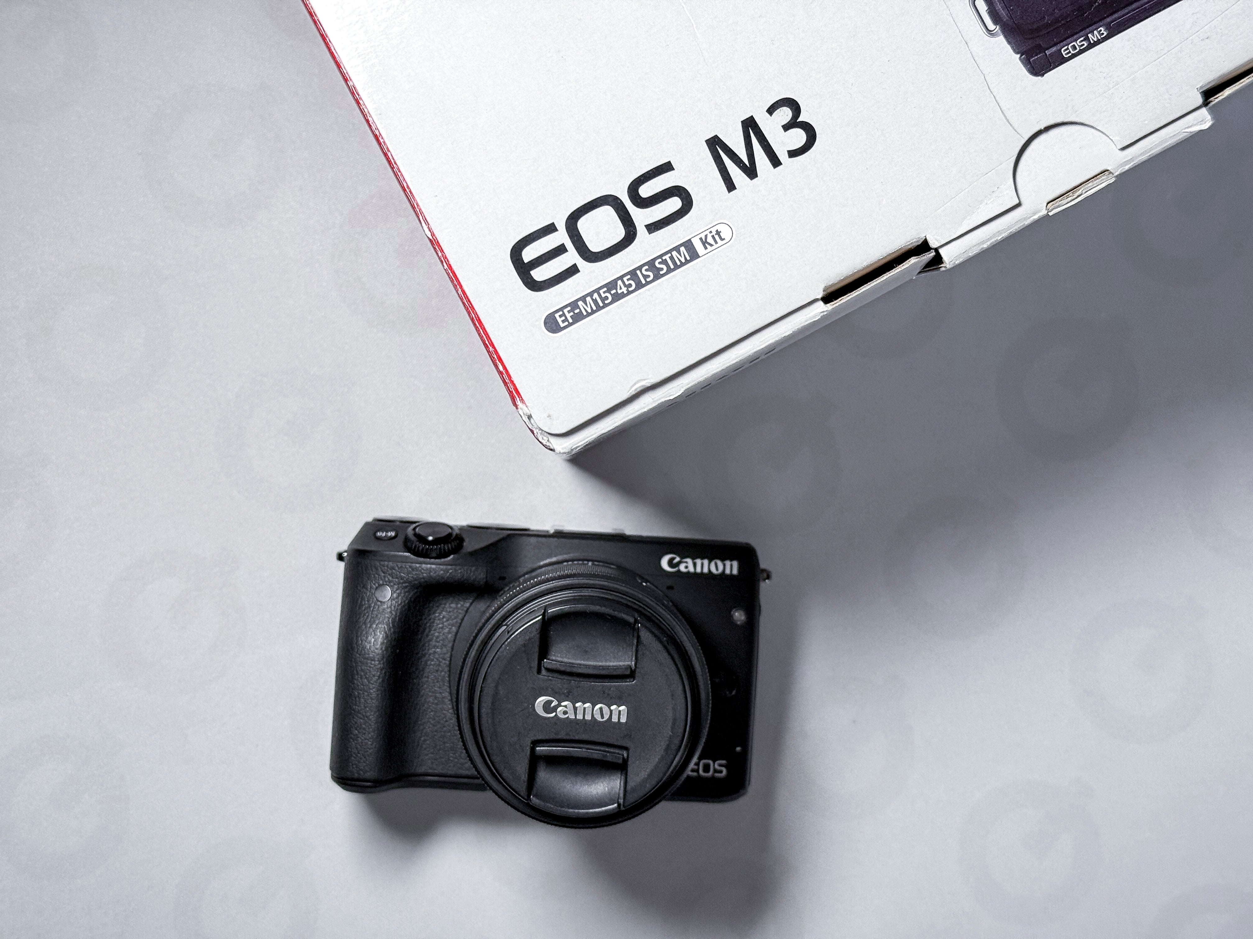 Canon EOS M3 Mirrorless EF-M + 15-45mm STM Kit - Warranty, Near Mint