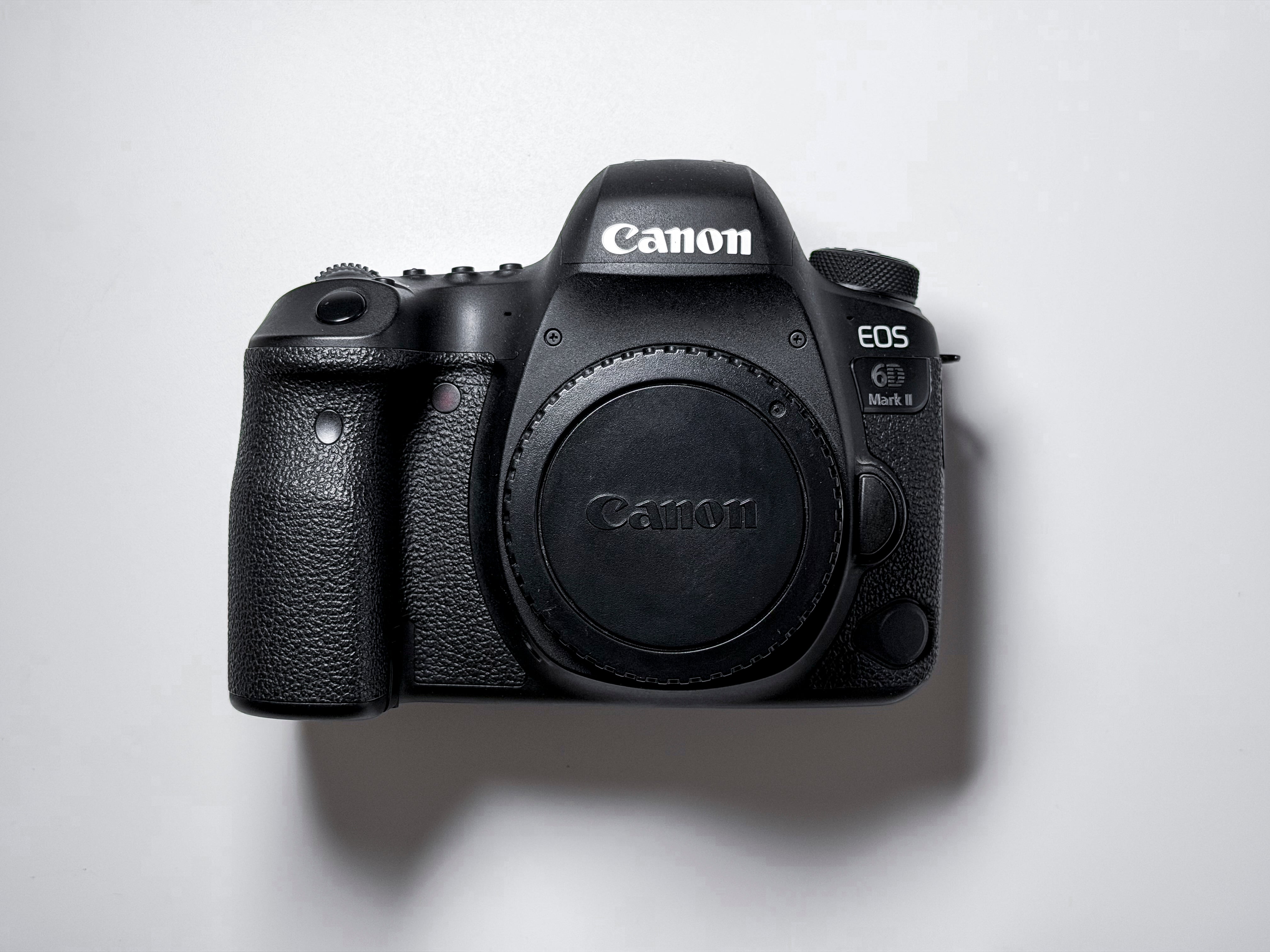 Canon 6D Mark II EOS Full Frame DSLR Body 26.2 Mpx - Excellent Condition