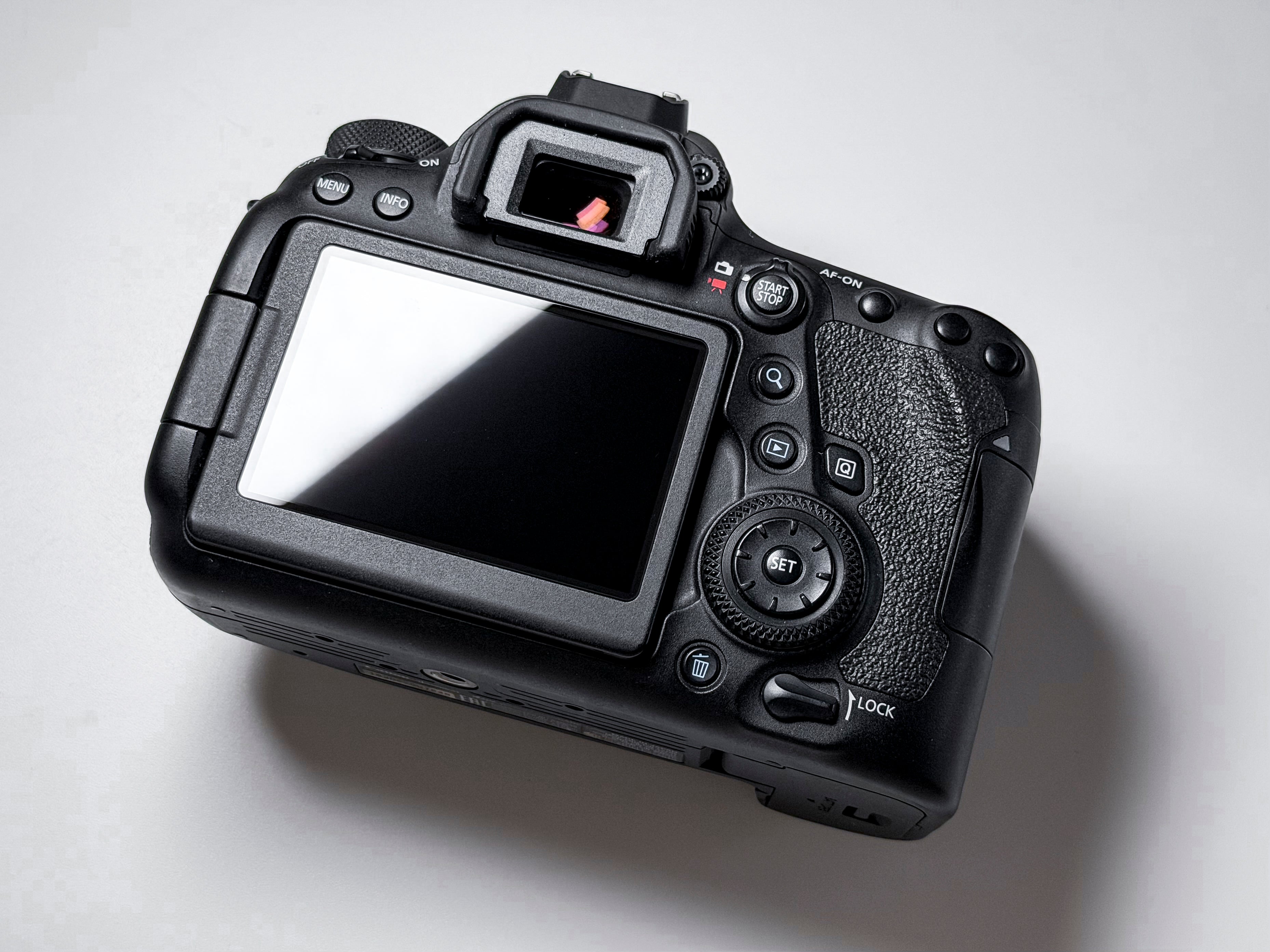 Canon 6D Mark II EOS Full Frame DSLR Body 26.2 Mpx - Excellent Condition