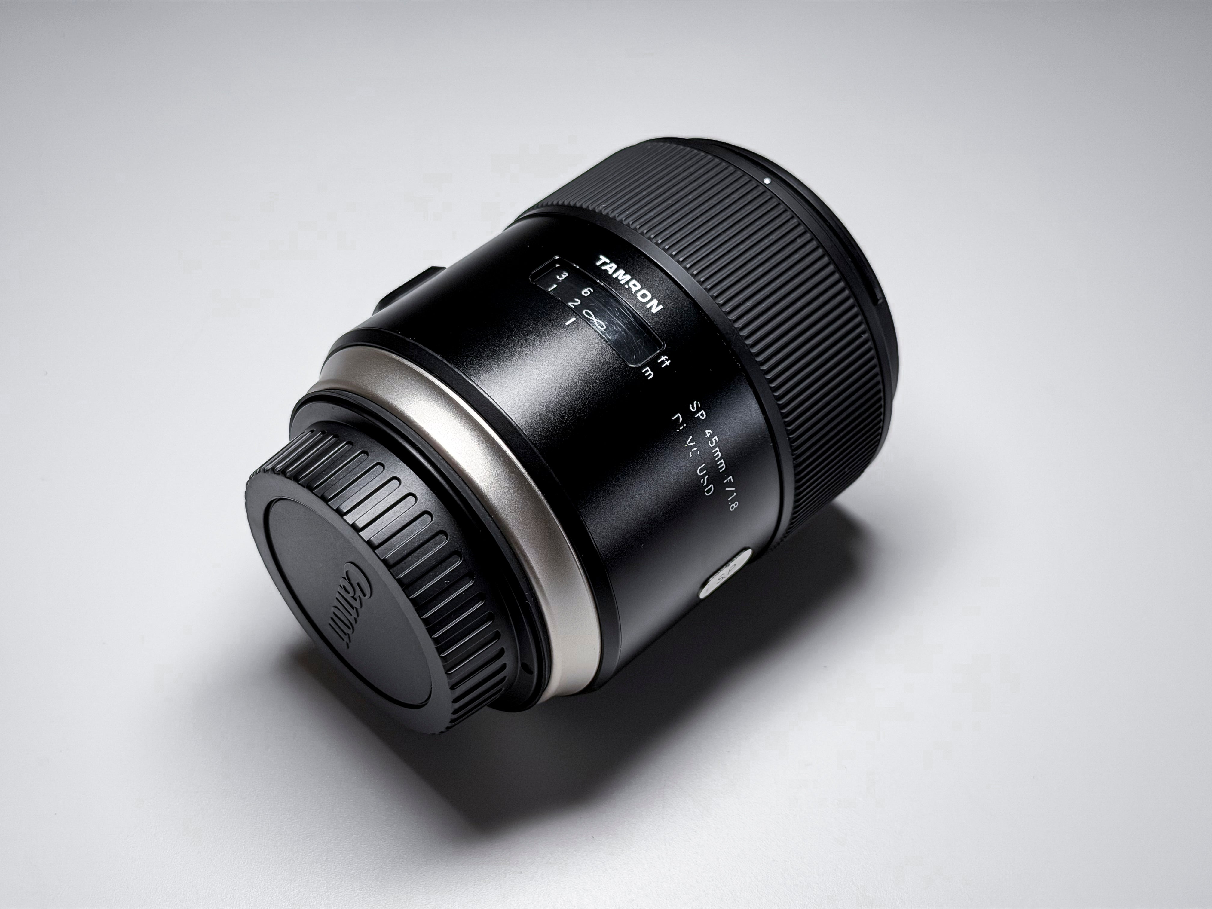 Tamron SP 45mm f/1.8 VC USD Canon EF Mount - Perfectly Working