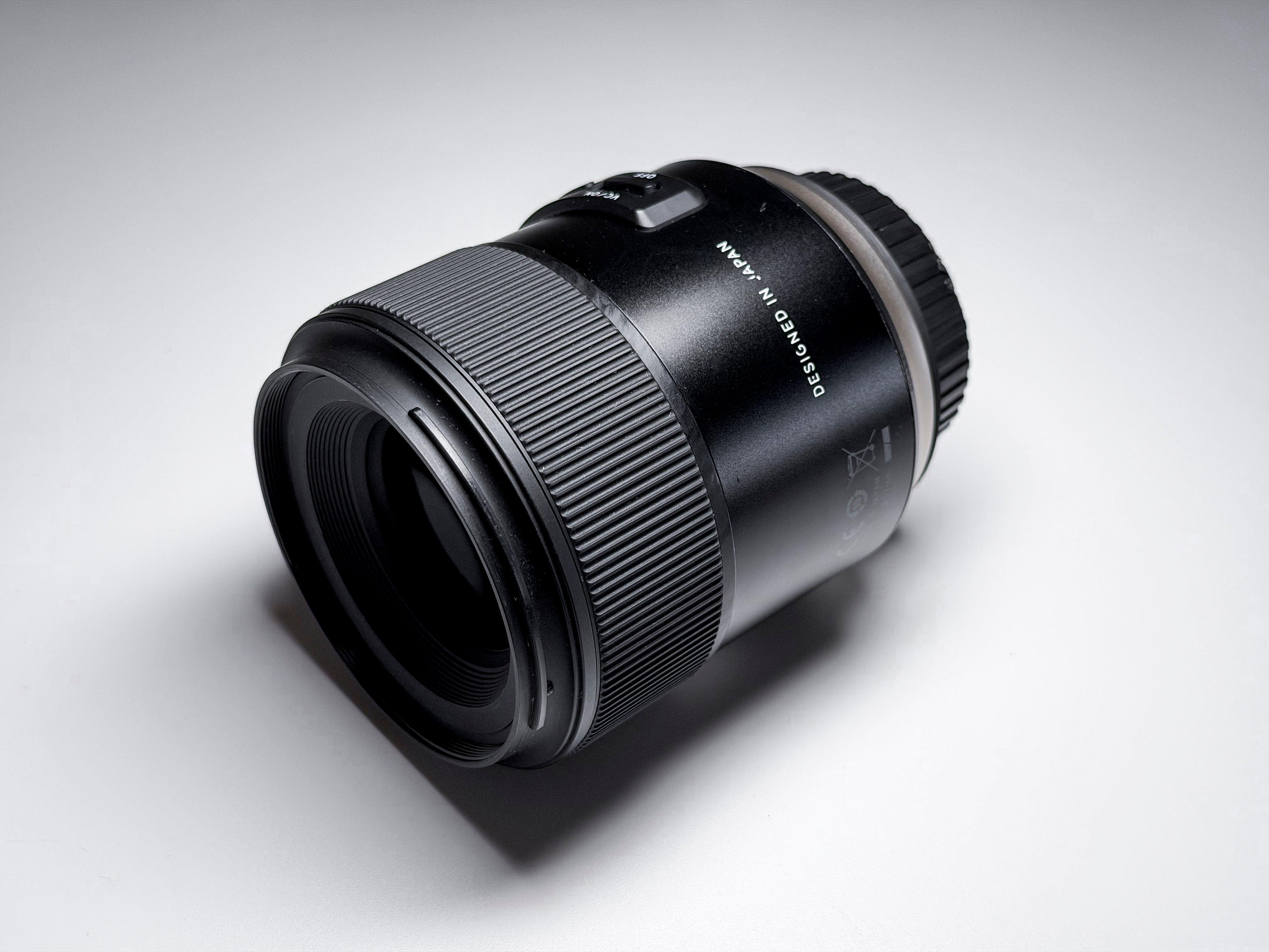 Tamron SP 45mm f/1.8 VC USD Canon EF Mount - Perfectly Working
