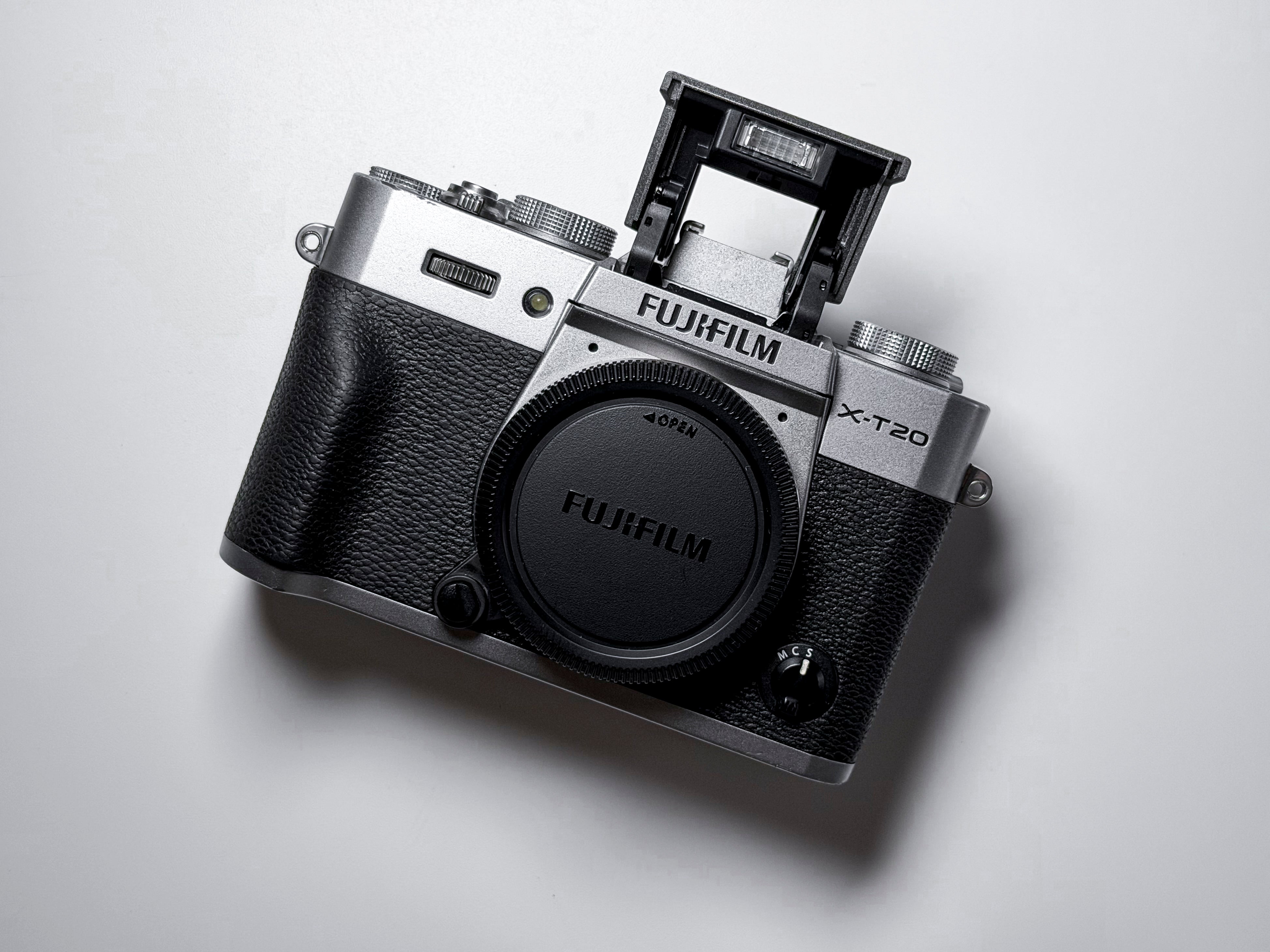 Fujifilm X-T20 Mirrorless 4K Video APS-C Fuji XT20 - 1 Year Warranty