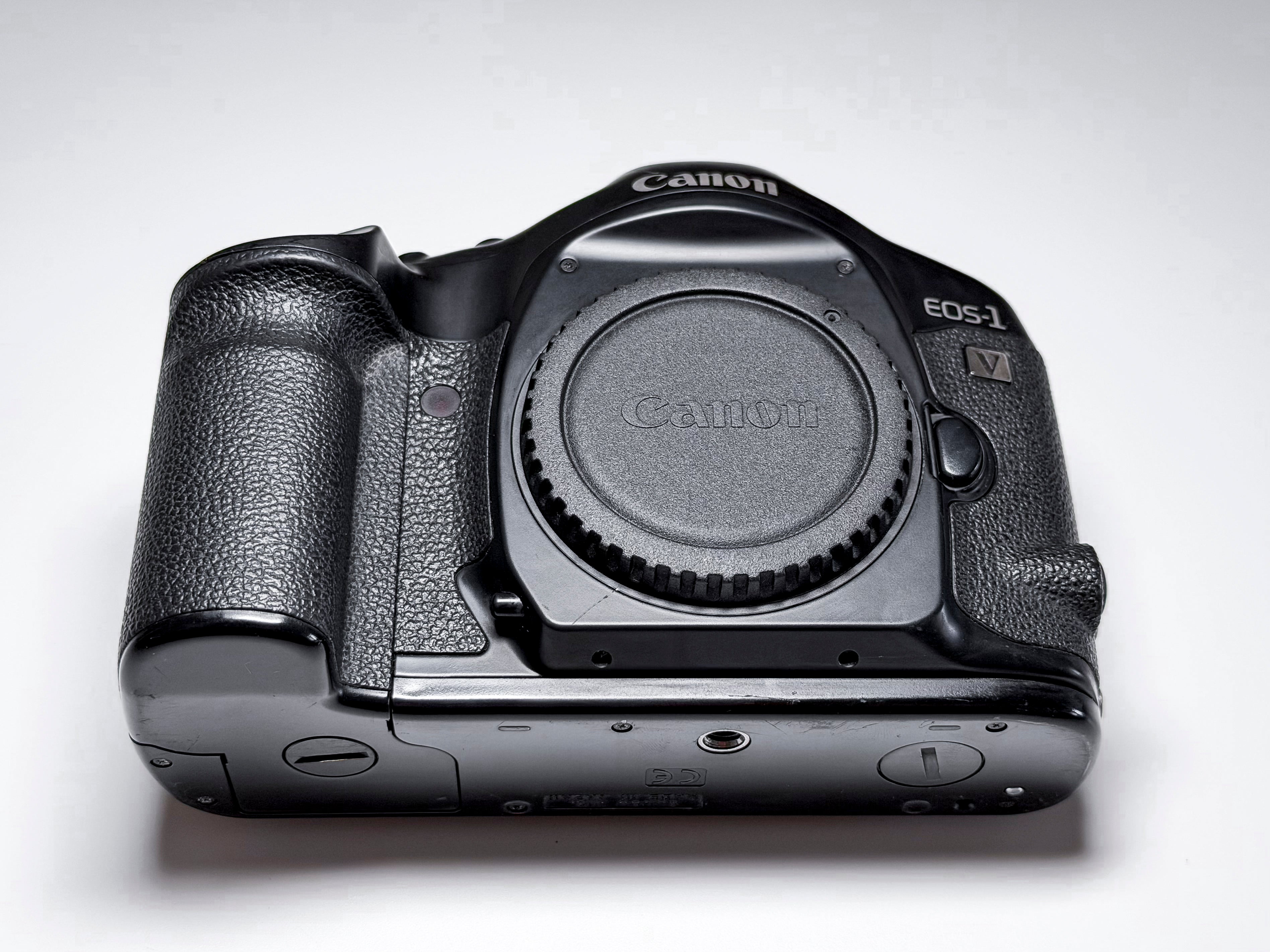 Canon EOS 1V 35mm Film SLR - 1 Year Warranty, Excellent