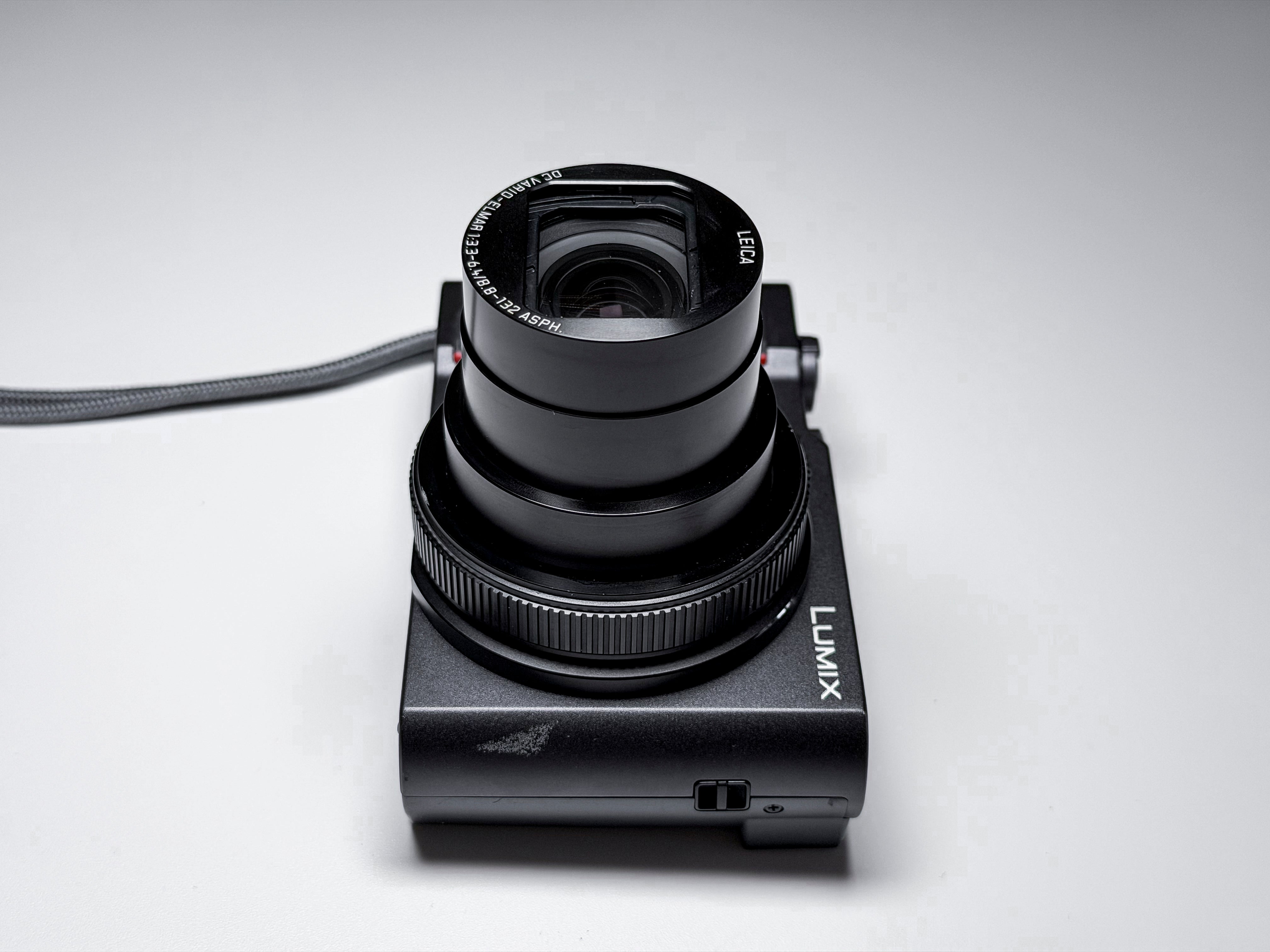 Panasonic Lumix TZ200 15x Leica Lens - 1 Year Warranty, Excellent ZS200 TZ-200