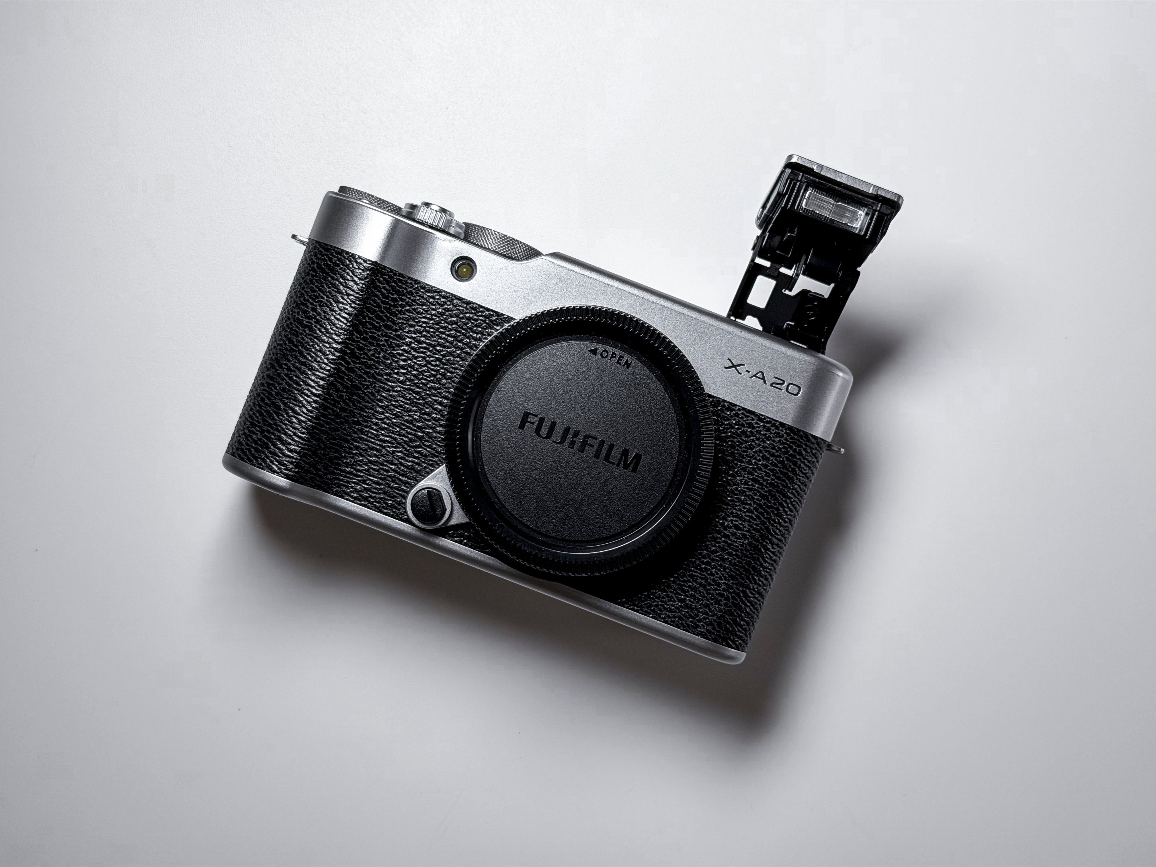 Fujifilm X-A20 Mirrorless APS-C Fuji X Mount - Fuji XA 20