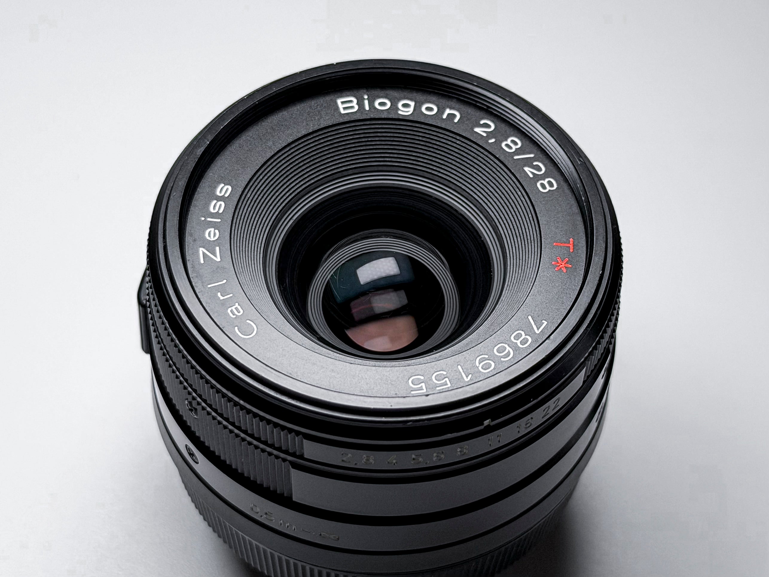 Contax Biogon 28mm f/2.8 Zeiss Black Lens for Contax G1, G2 - 1 Year Warranty