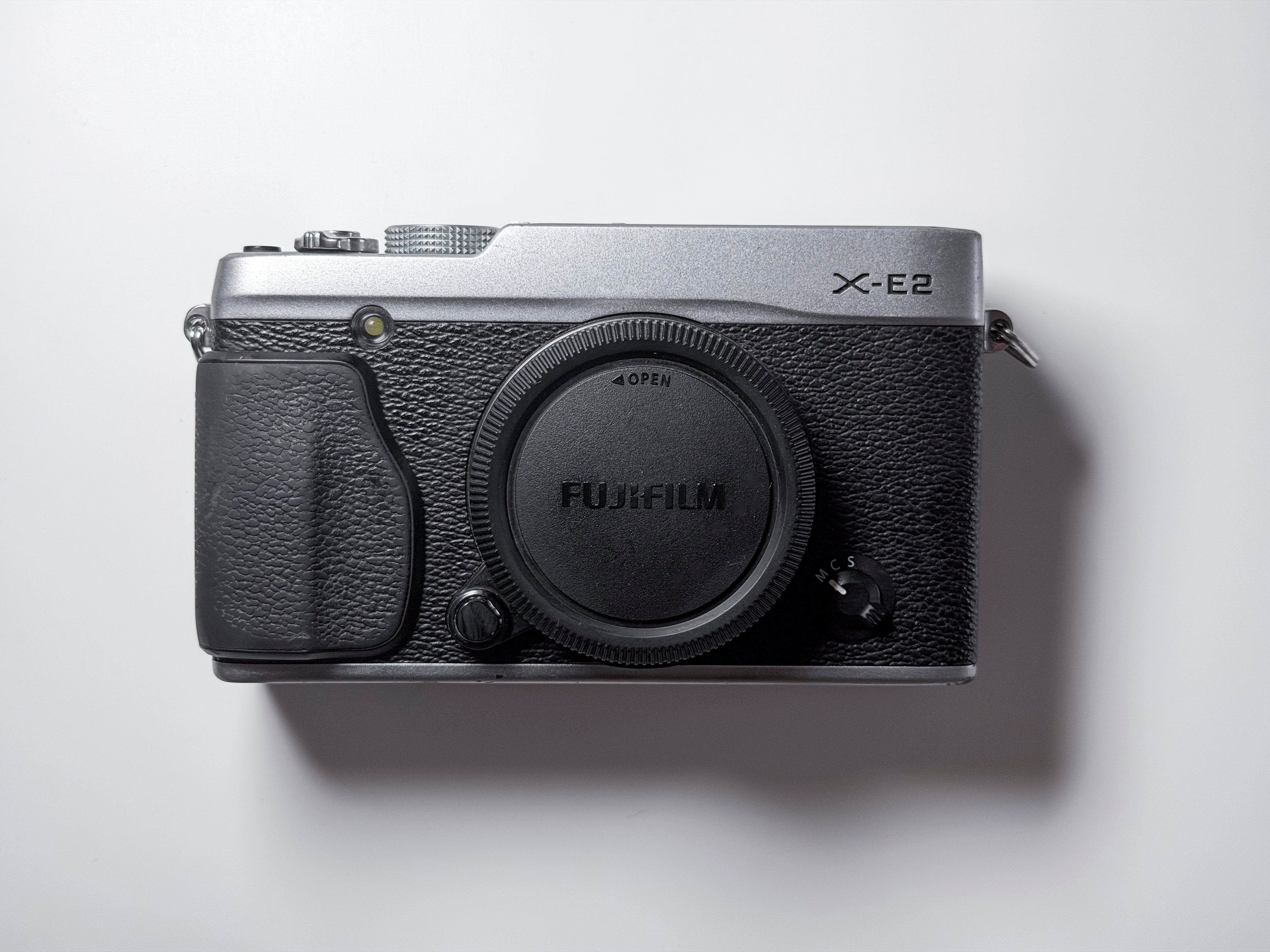 Fujifilm X-E2 Mirrorless APS-C Camera - 1 Year Warranty, Excellent Fuji XE2