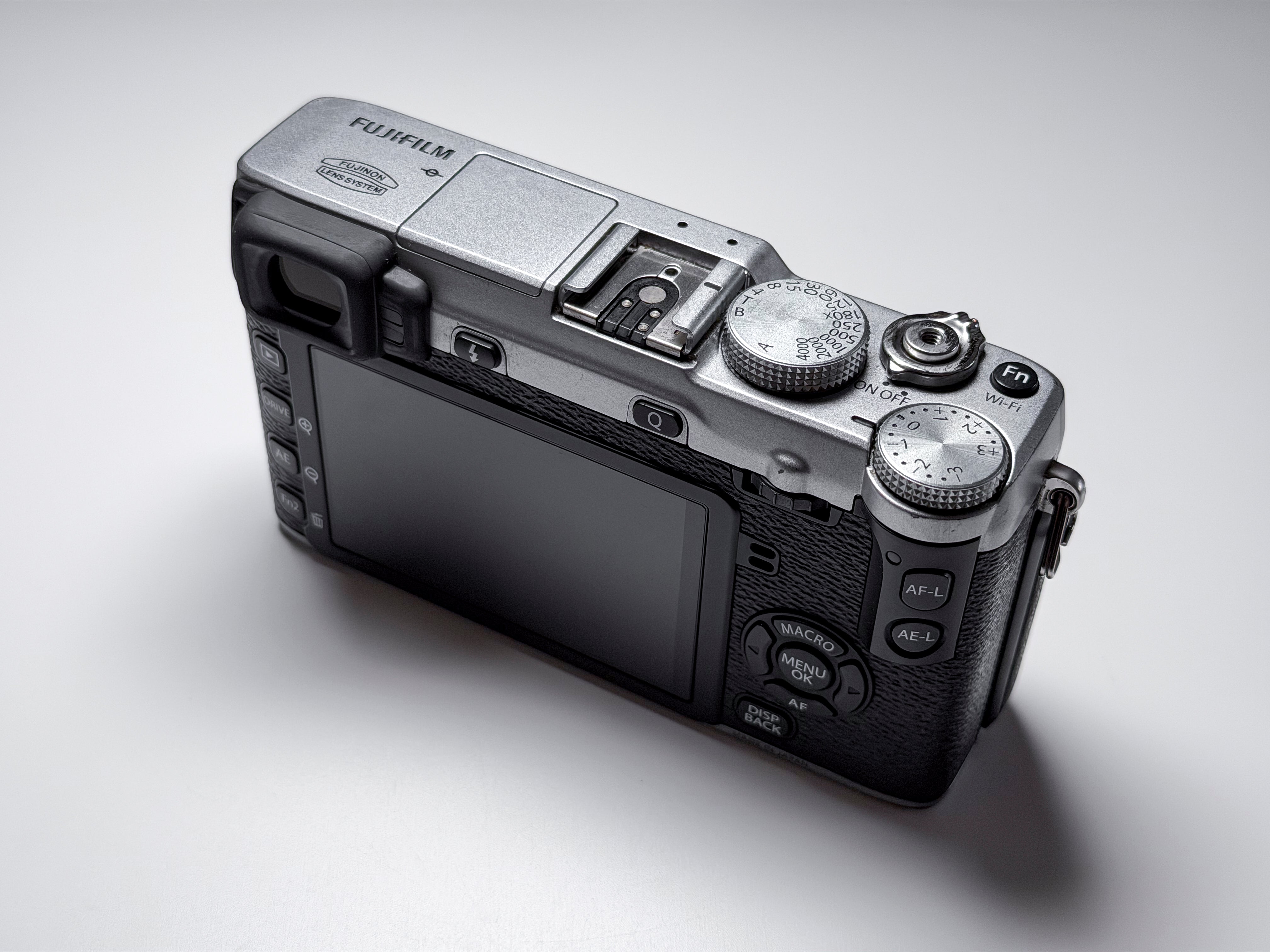 Fujifilm X-E2 Mirrorless APS-C Camera - 1 Year Warranty, Excellent Fuji XE2