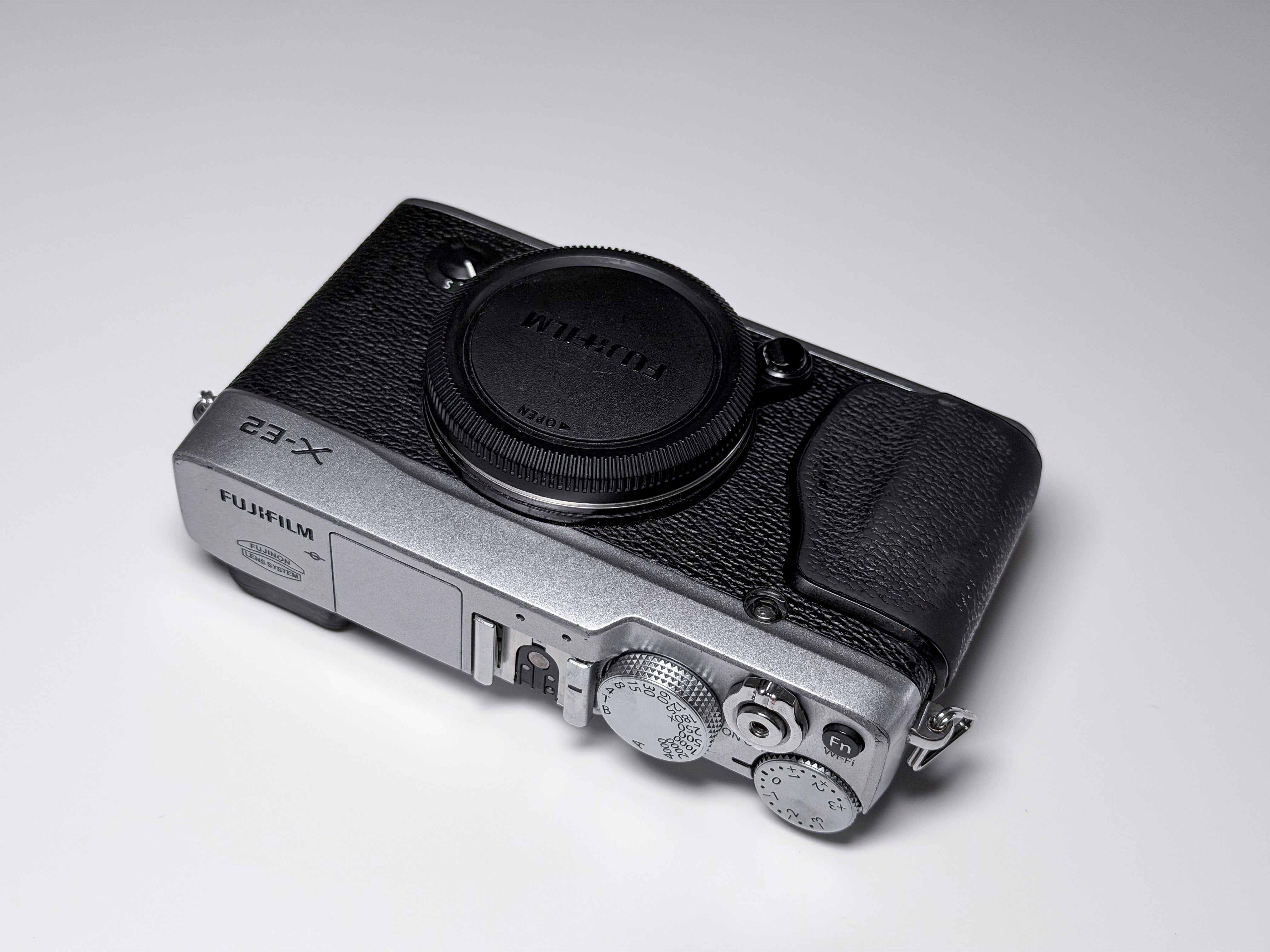Fujifilm X-E2 Mirrorless APS-C Camera - 1 Year Warranty, Excellent Fuji XE2