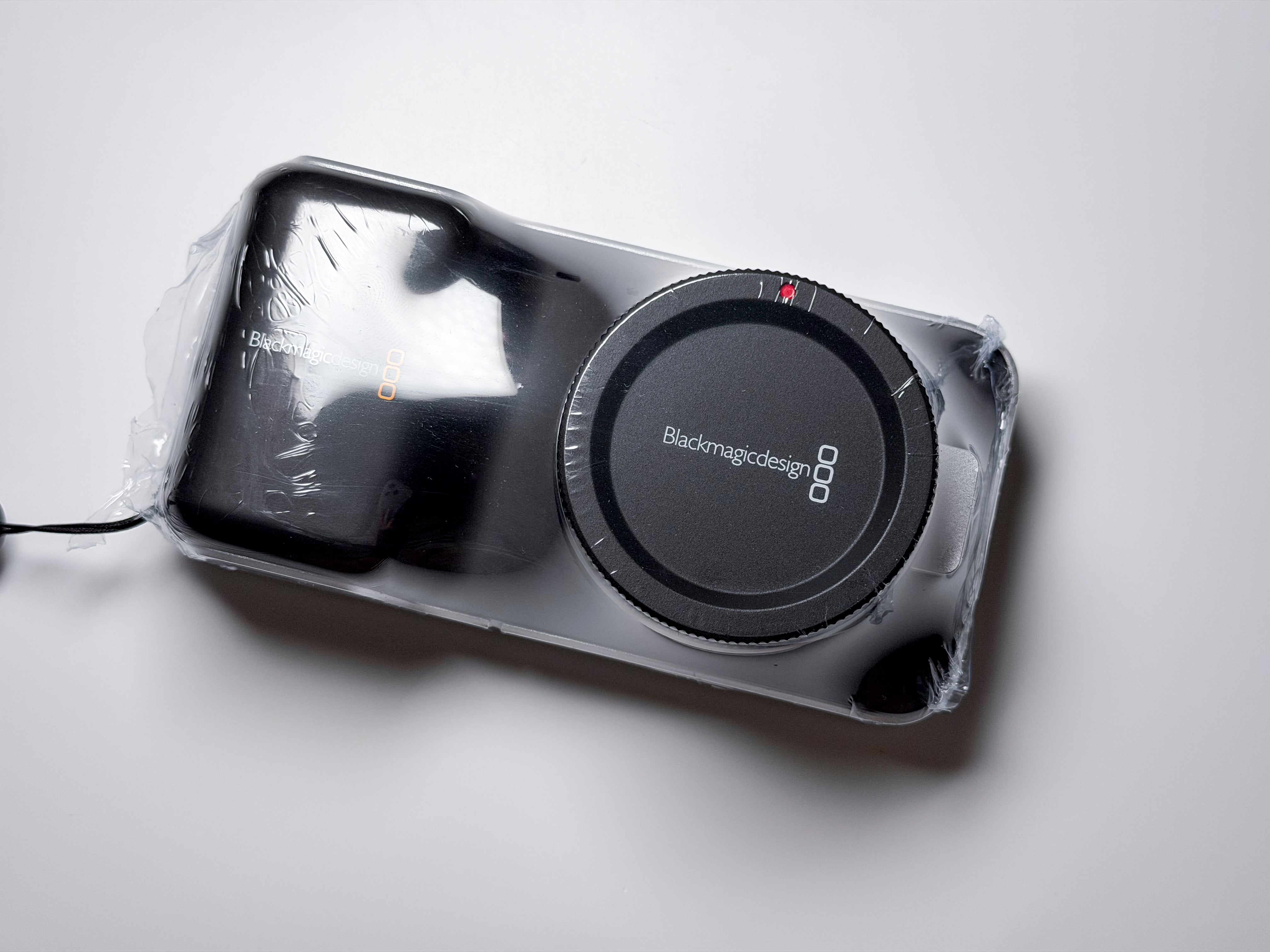 Blackmagic Pocket Cinema Camera OG (super 16) - Excellent, Perfectly Working