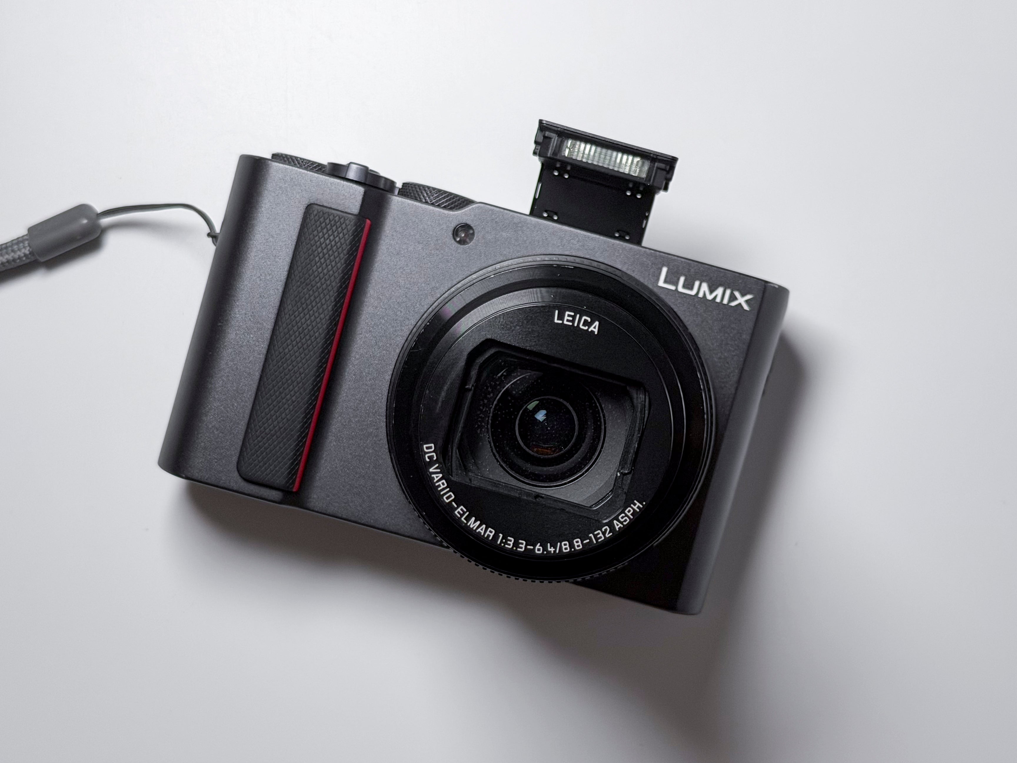 Panasonic Lumix TZ200 15x Leica Lens - 1 Year Warranty ZS200 TZ-200