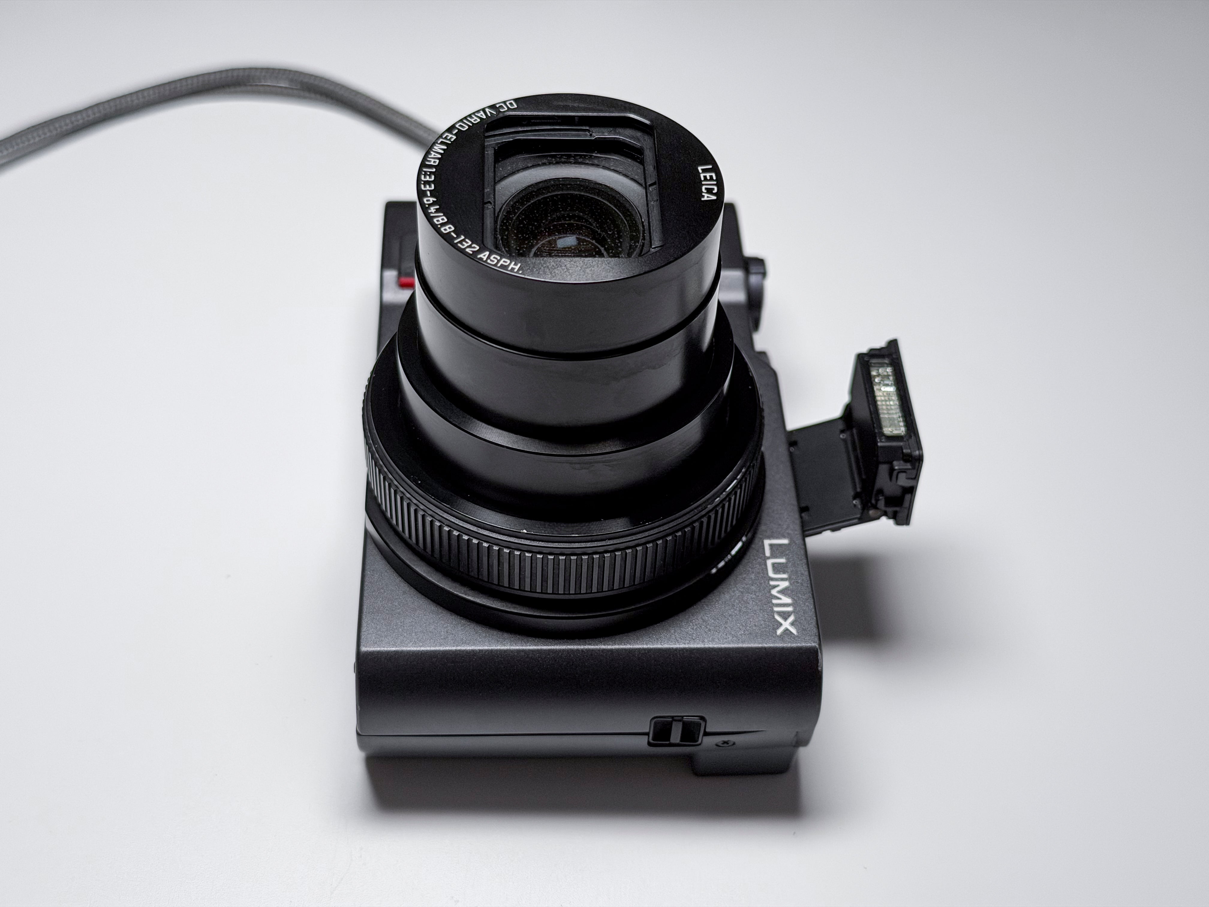 Panasonic Lumix TZ200 15x Leica Lens - 1 Year Warranty ZS200 TZ-200