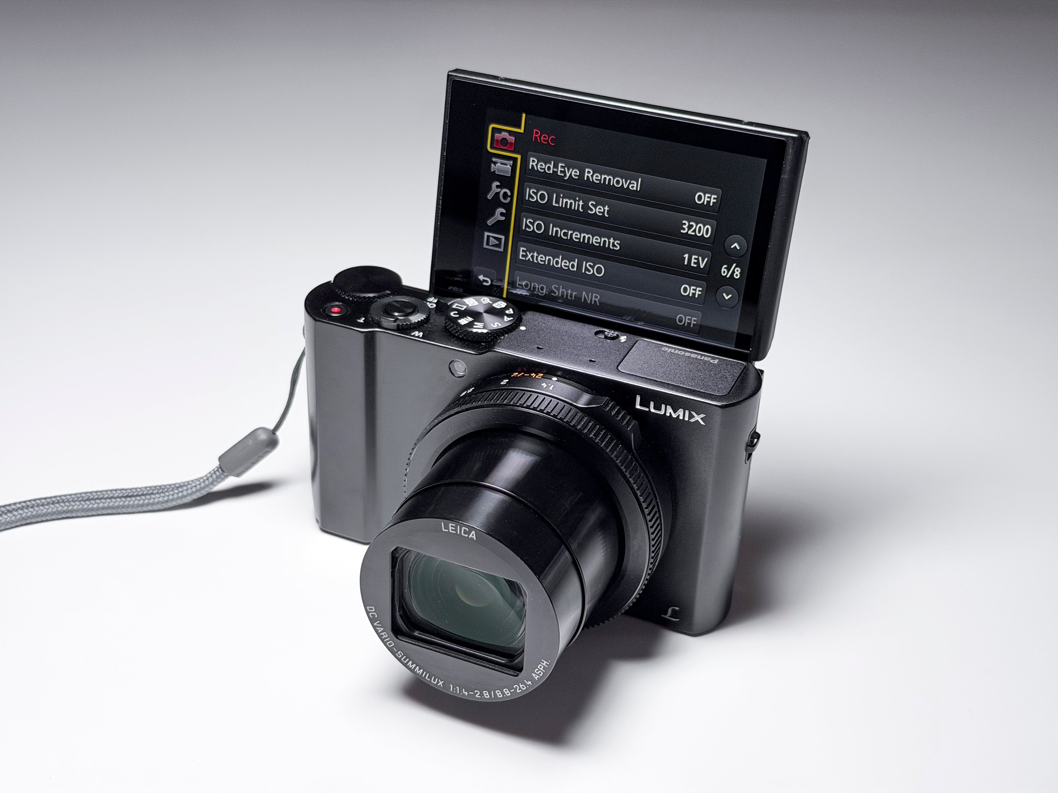 Panasonic Lumix LX15 LX10 with Leica Summilux 4K - Warranty, Excellent Condition