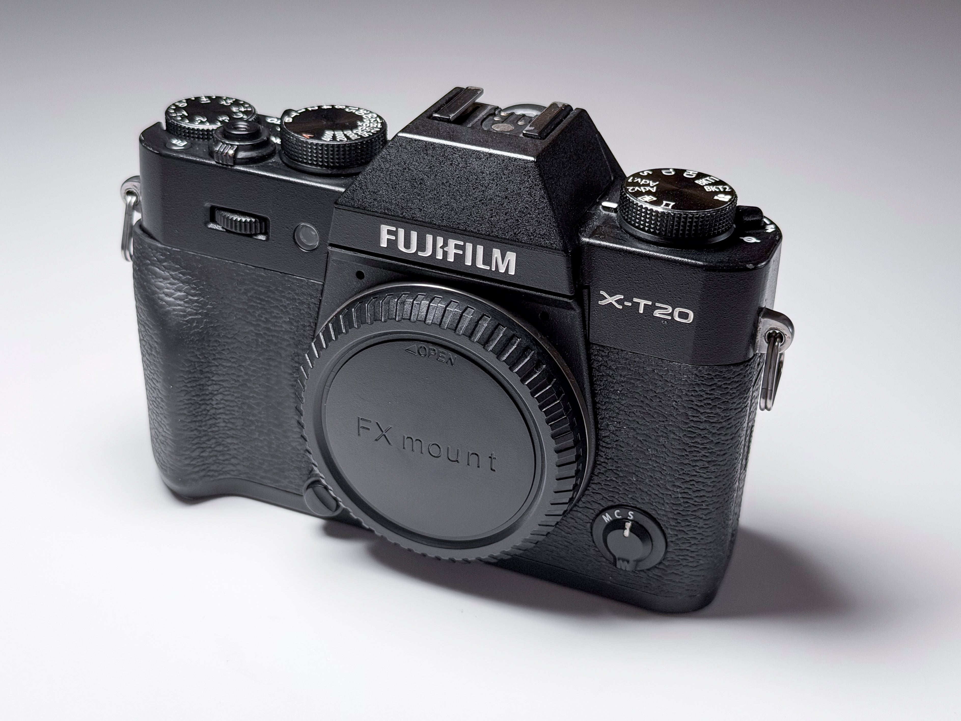 Fujifilm X-T20 Mirrorless 4K Video APS-C Fuji XT20 - 1 Year Warranty
