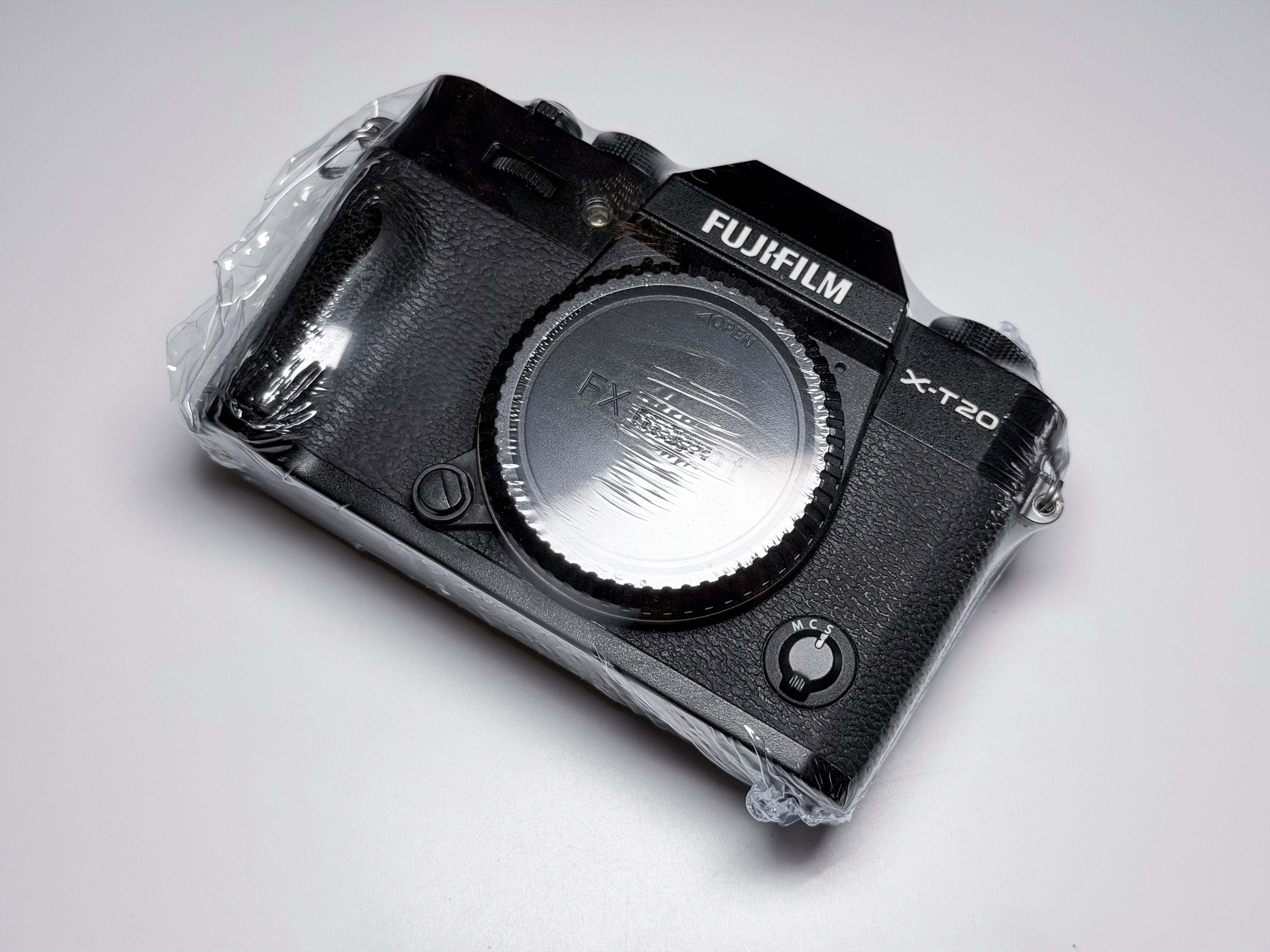 Fujifilm X-T20 Mirrorless 4K Video APS-C Fuji XT20 - 1 Year Warranty