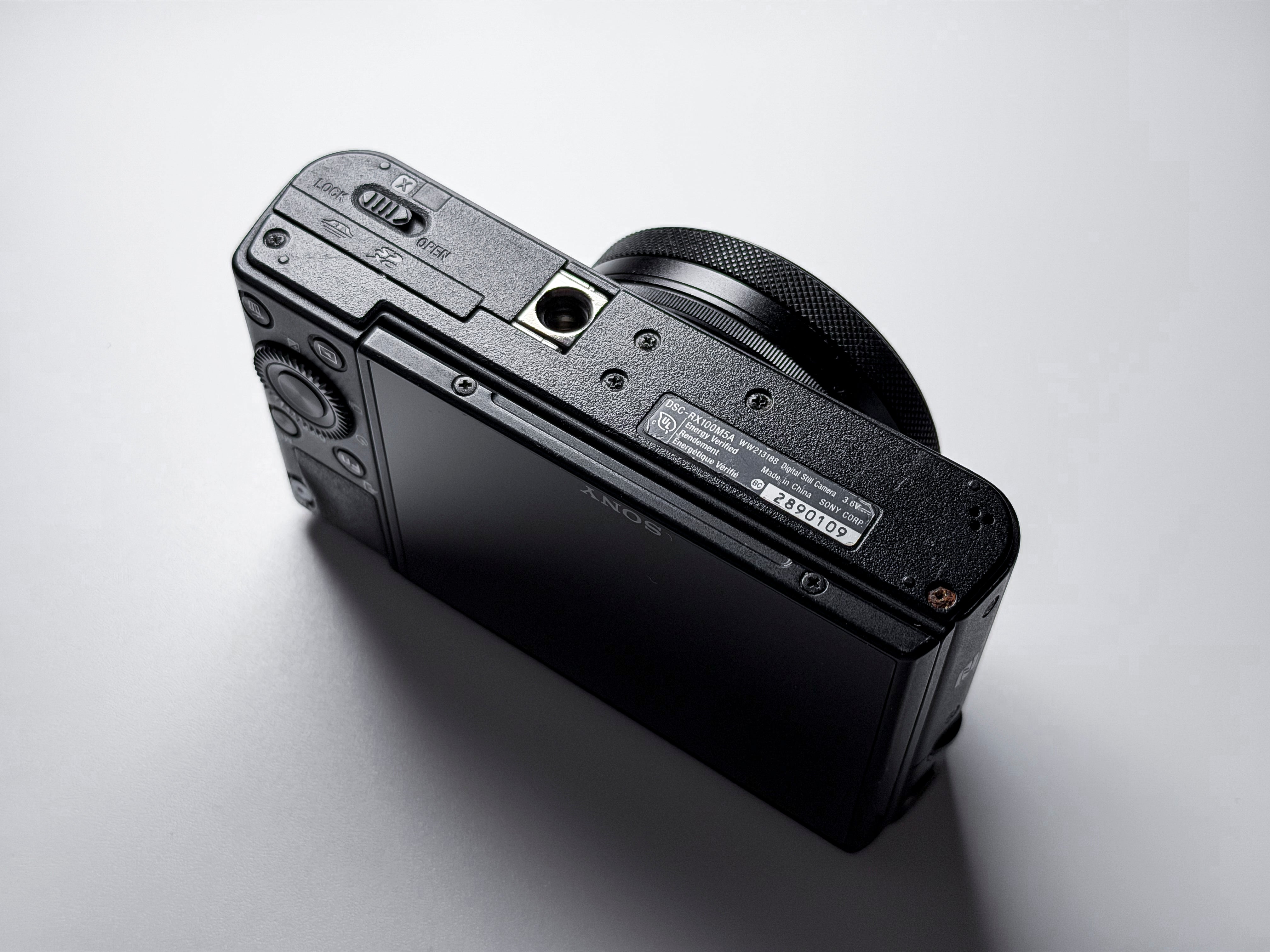 Sony RX100 V M5A Cyber-shot 20.1 Mp - Excellent! 1 Year Warranty