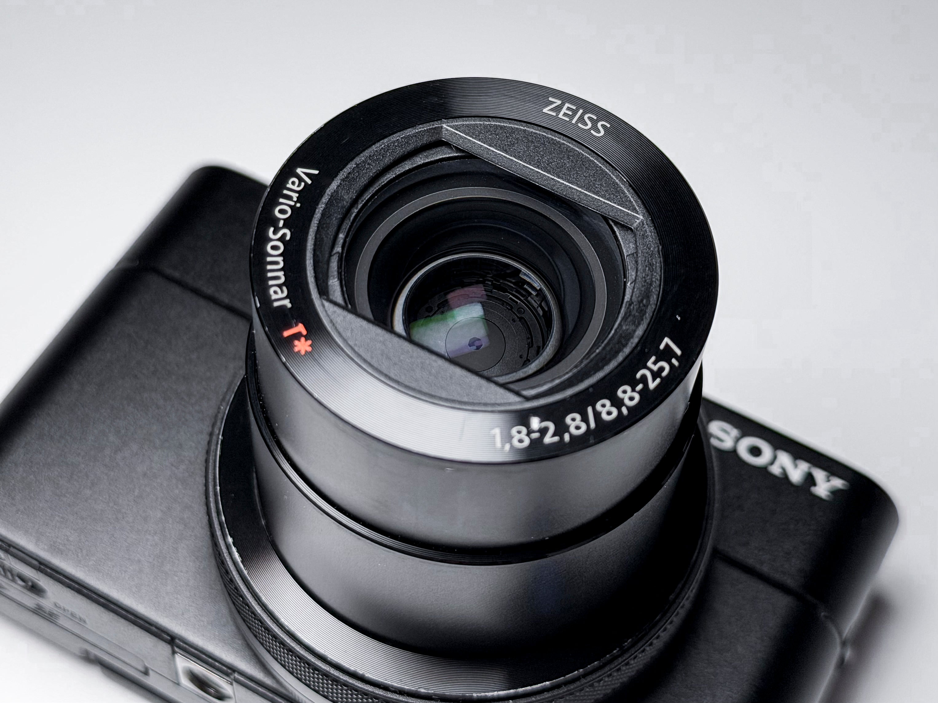 Sony RX100 V M5A Cyber-shot 20.1 Mp - Excellent! 1 Year Warranty