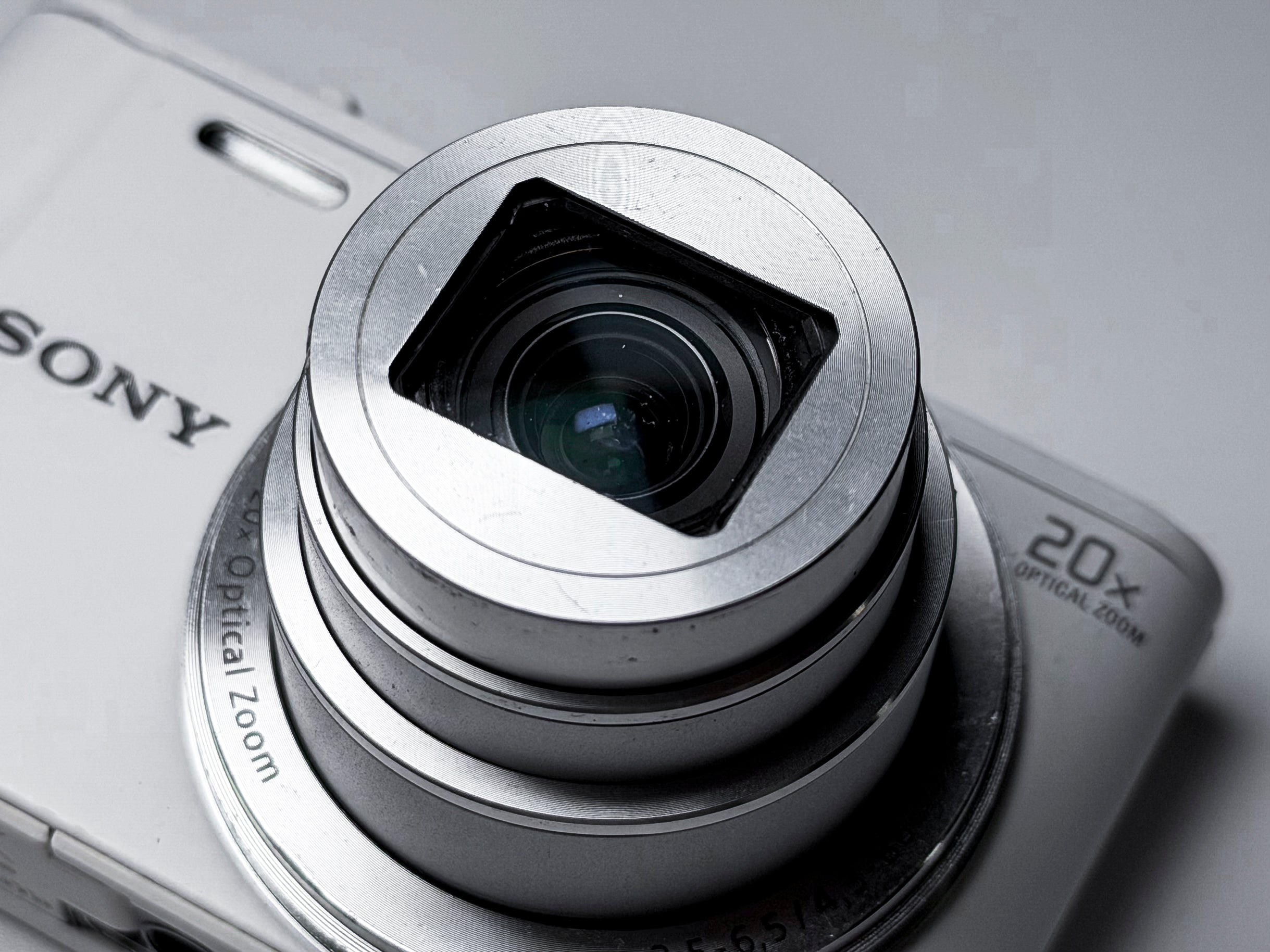 Sony WX350 Cyber-shot 20x Zoom - 1 Year Warranty DSC-WX350 WX300