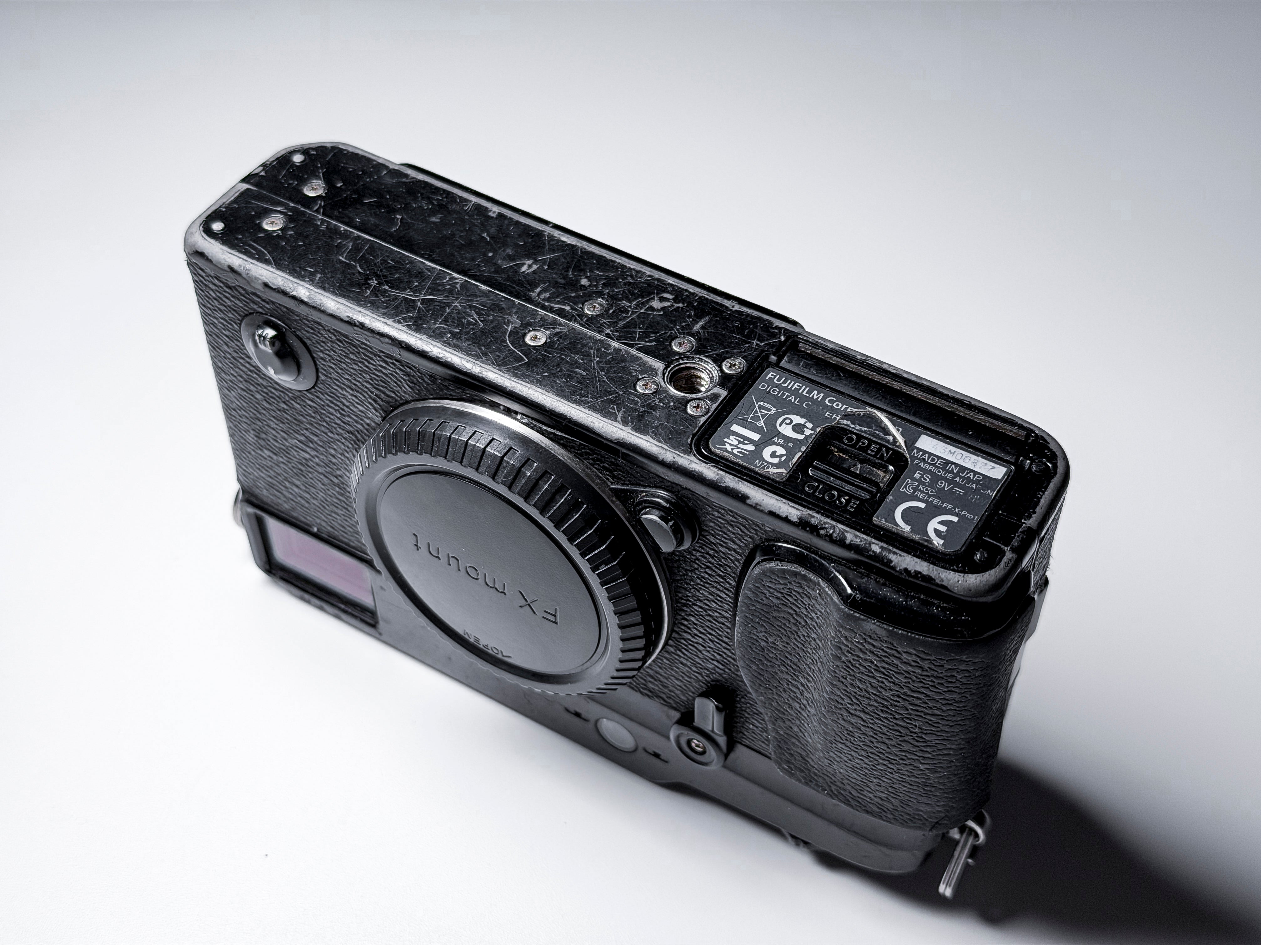 Fujifilm X-Pro1 Mirrorless APS-C Fuji -Warranty, New Shutter Xpro 1