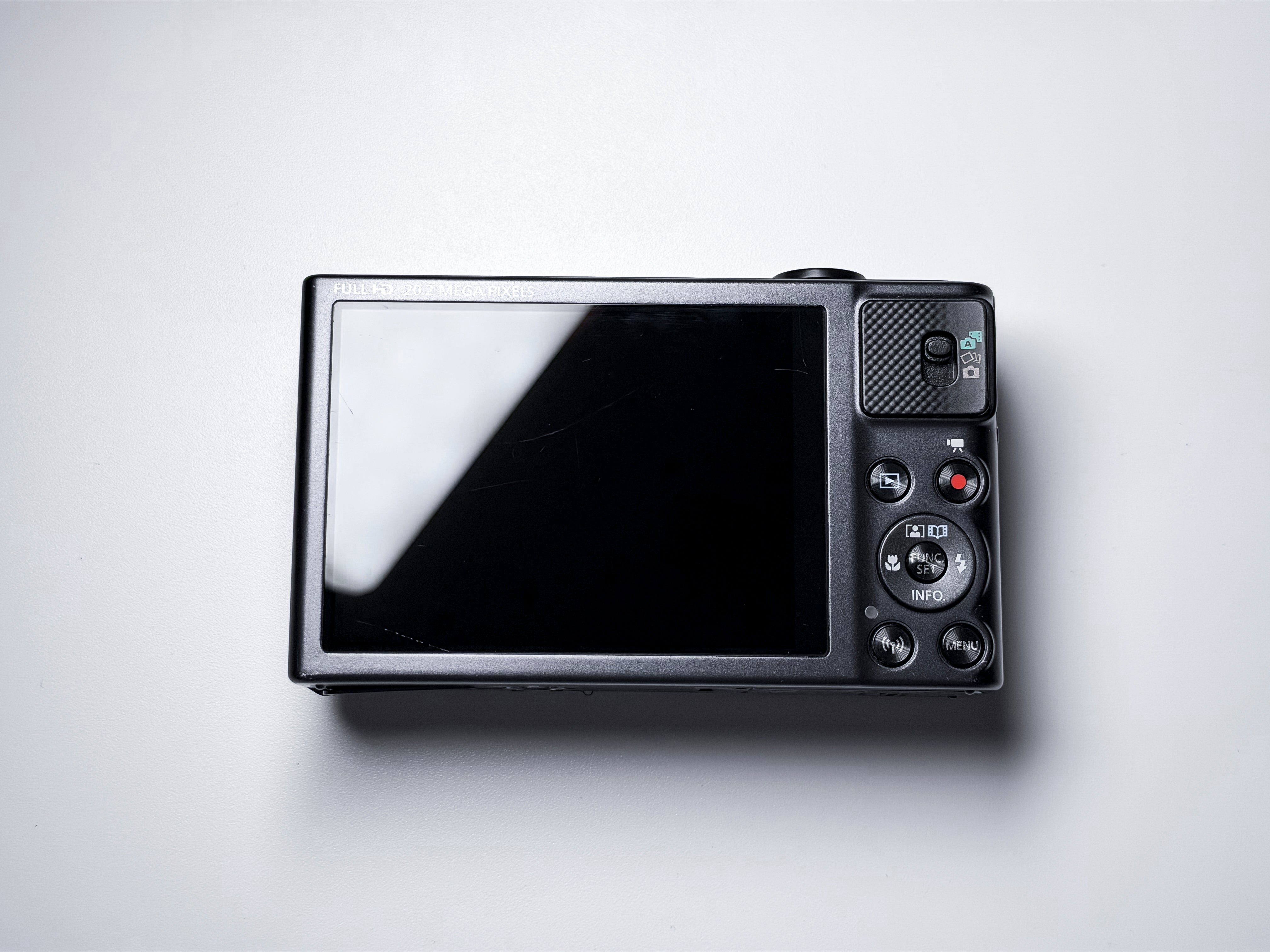 Canon SX620 HS 25x Zoom Compact Camera - 1 Year Warranty, Near Mint