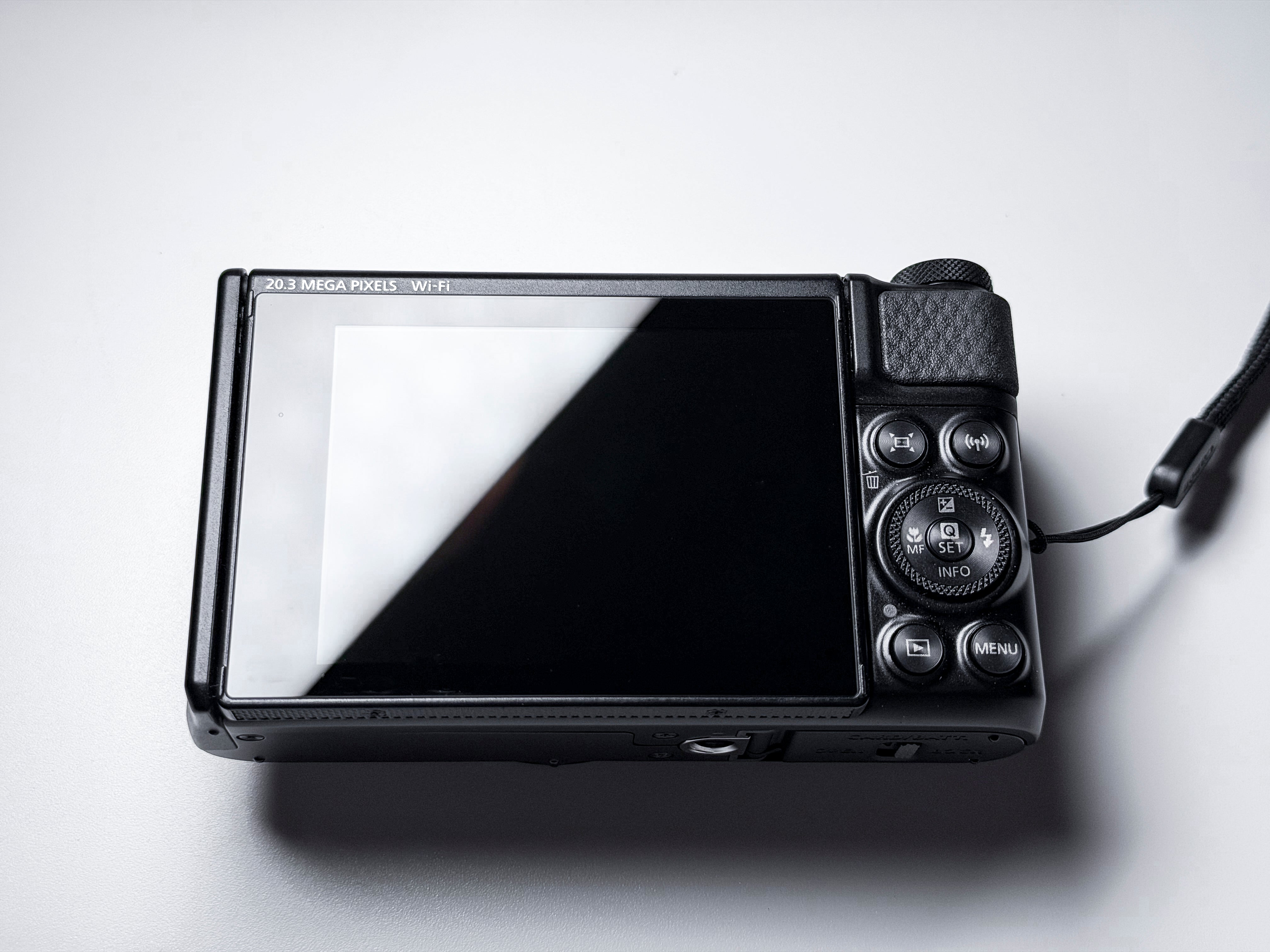 Canon SX740 HS Powershot 40x Zoom - Mint, 1 Year Warranty SX 740
