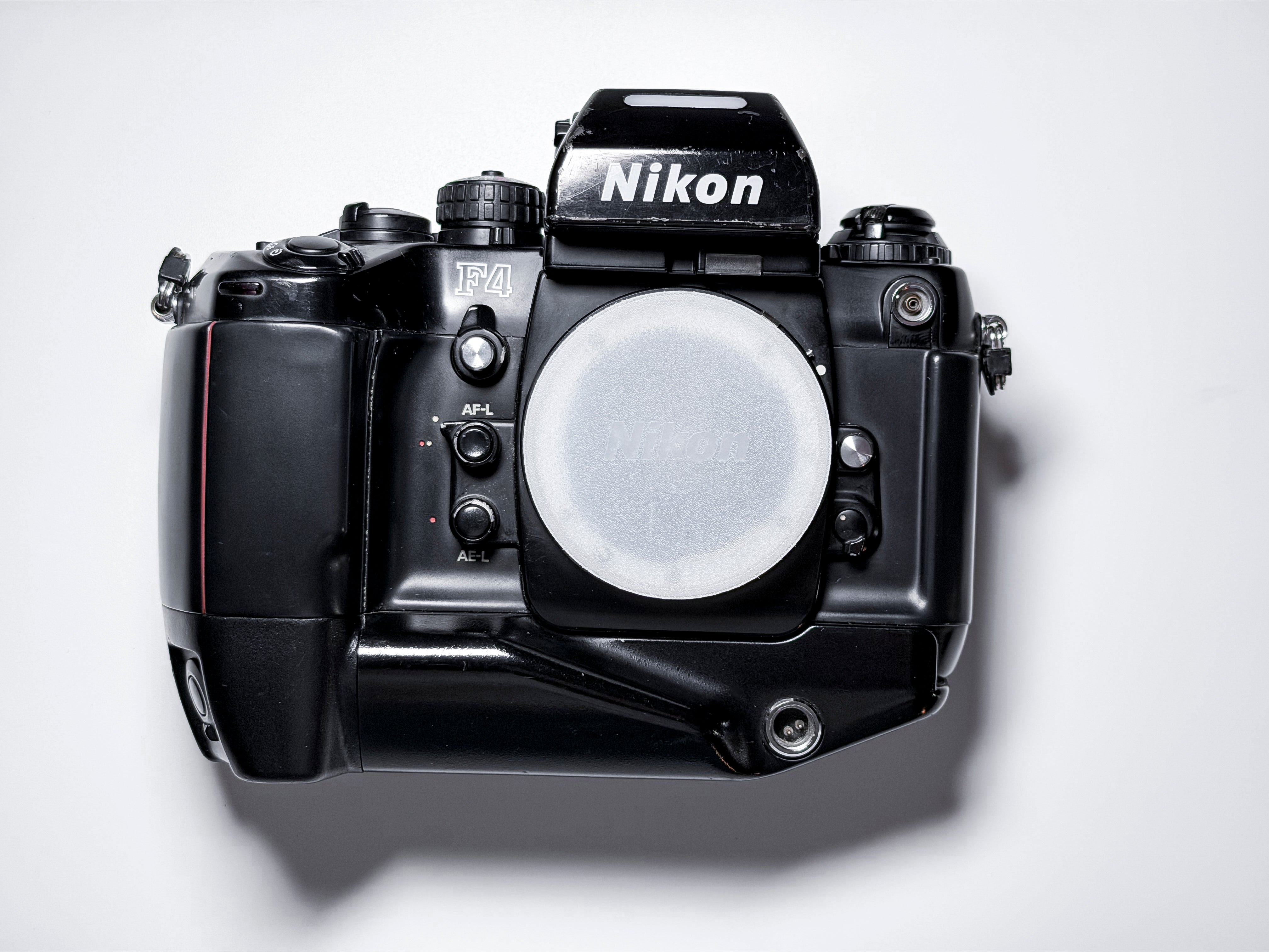 Nikon F4 + MB-21 Film SLR 35mm Autofocus F Mount - Tested, Excellent