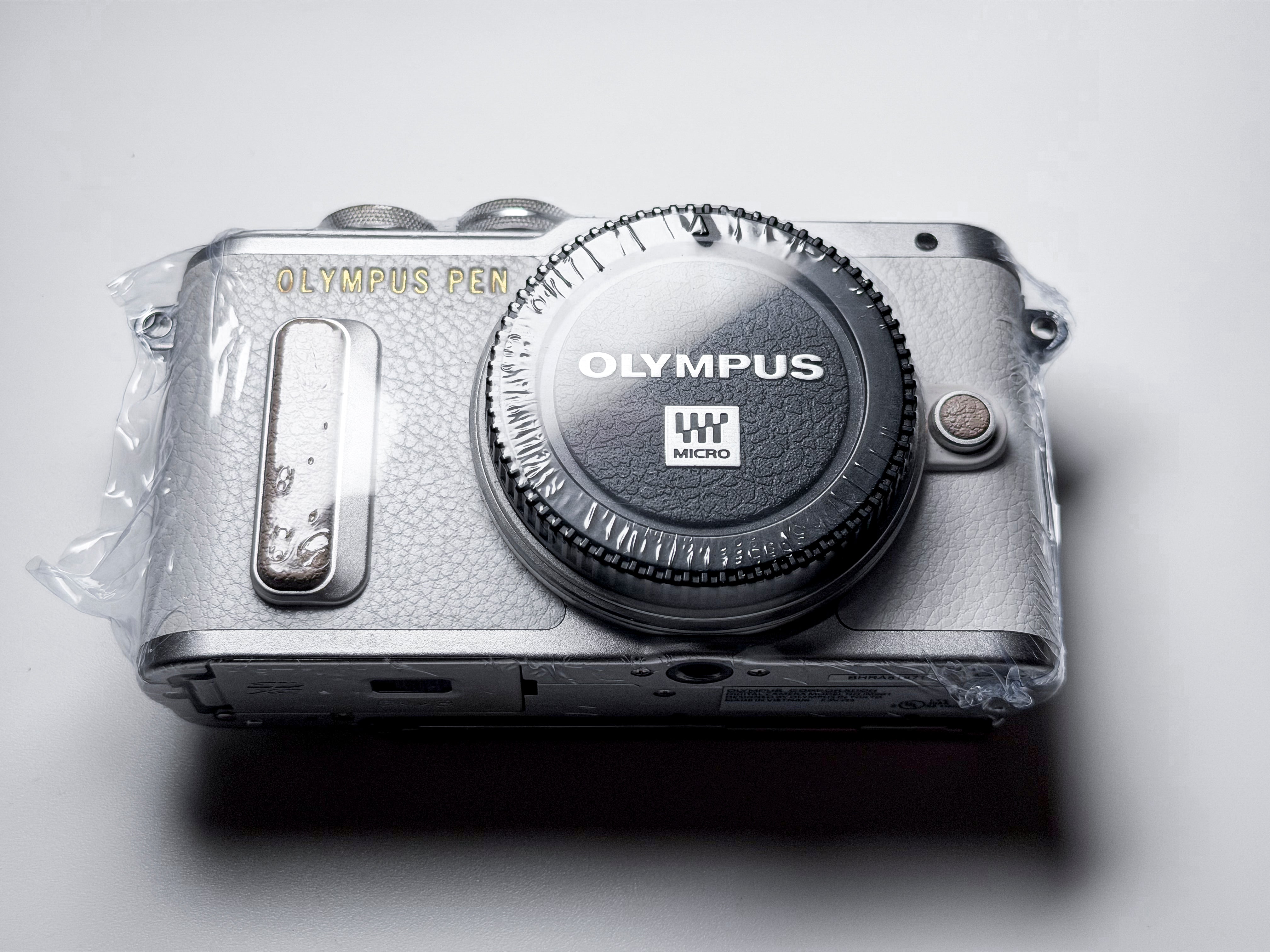Olympus PEN E-PL8 Body MFT Mirrorless Camera - Excellent, 1 Year Warranty