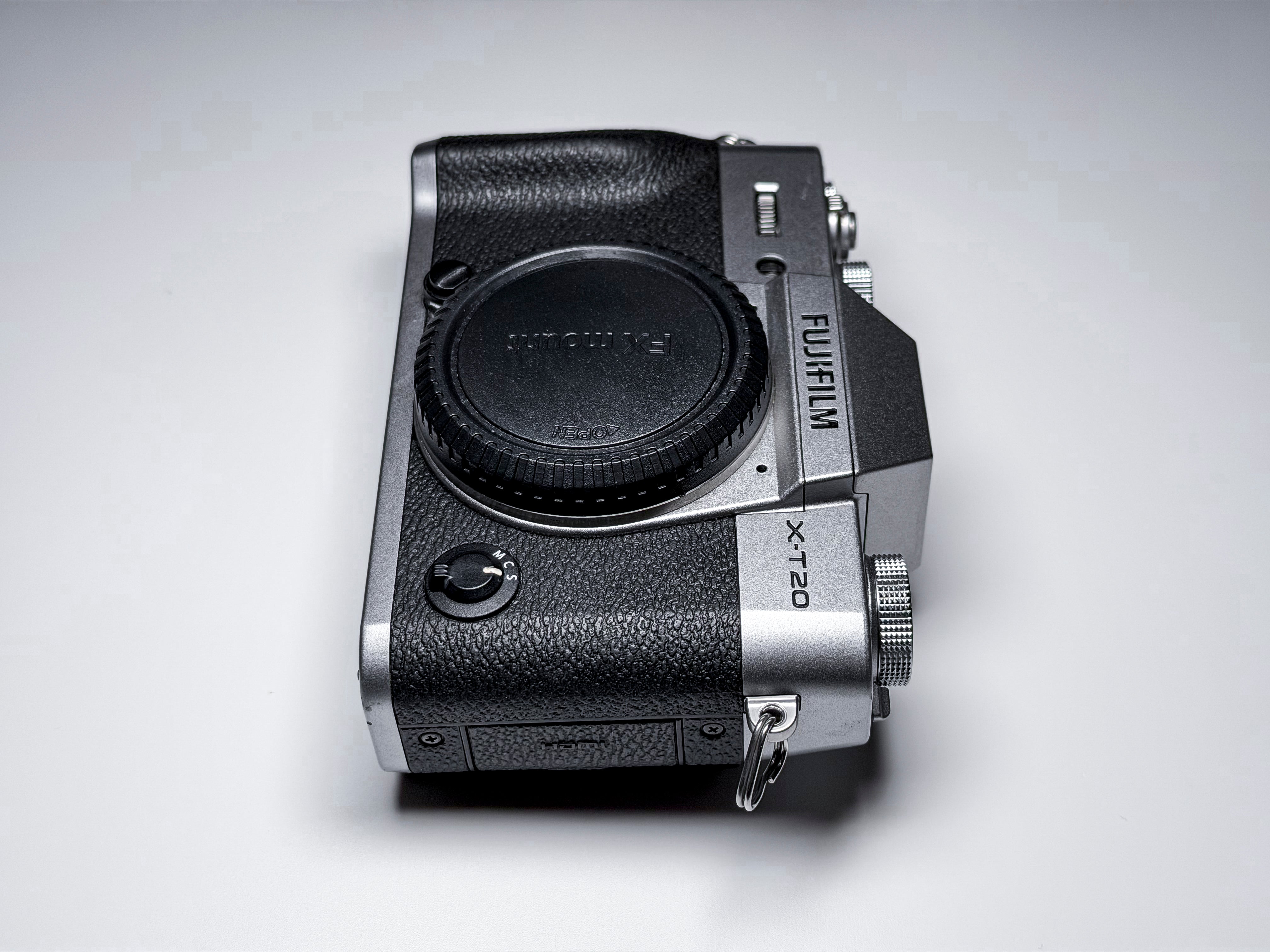 Fujifilm X-T20 Mirrorless APS-C 4K Video - 1 Year Warranty, Excellent Fuji XT20