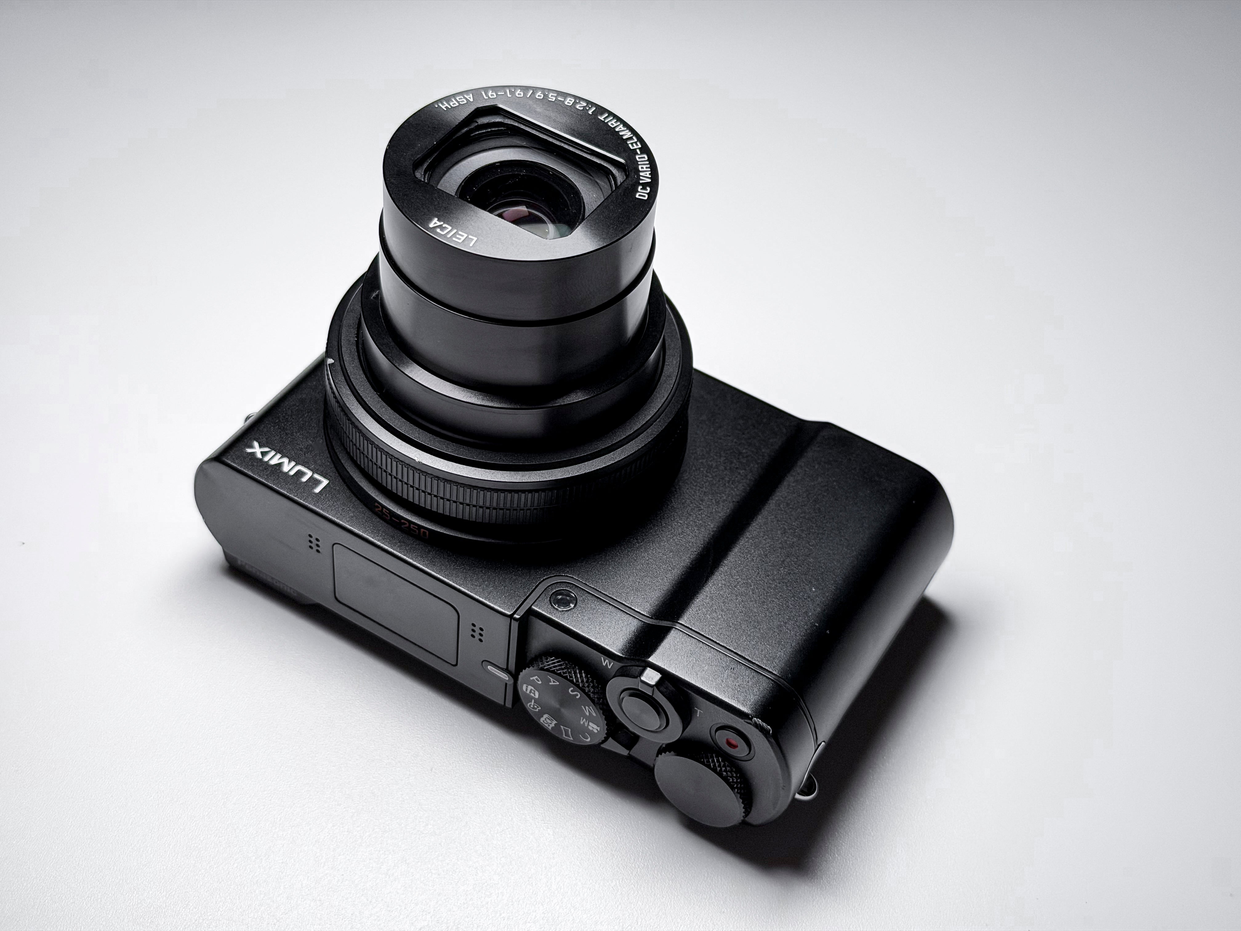 Panasonic Lumix TZ100 / ZS100 / TZ101 Leica Lens - Excellent, 1 Year Warranty