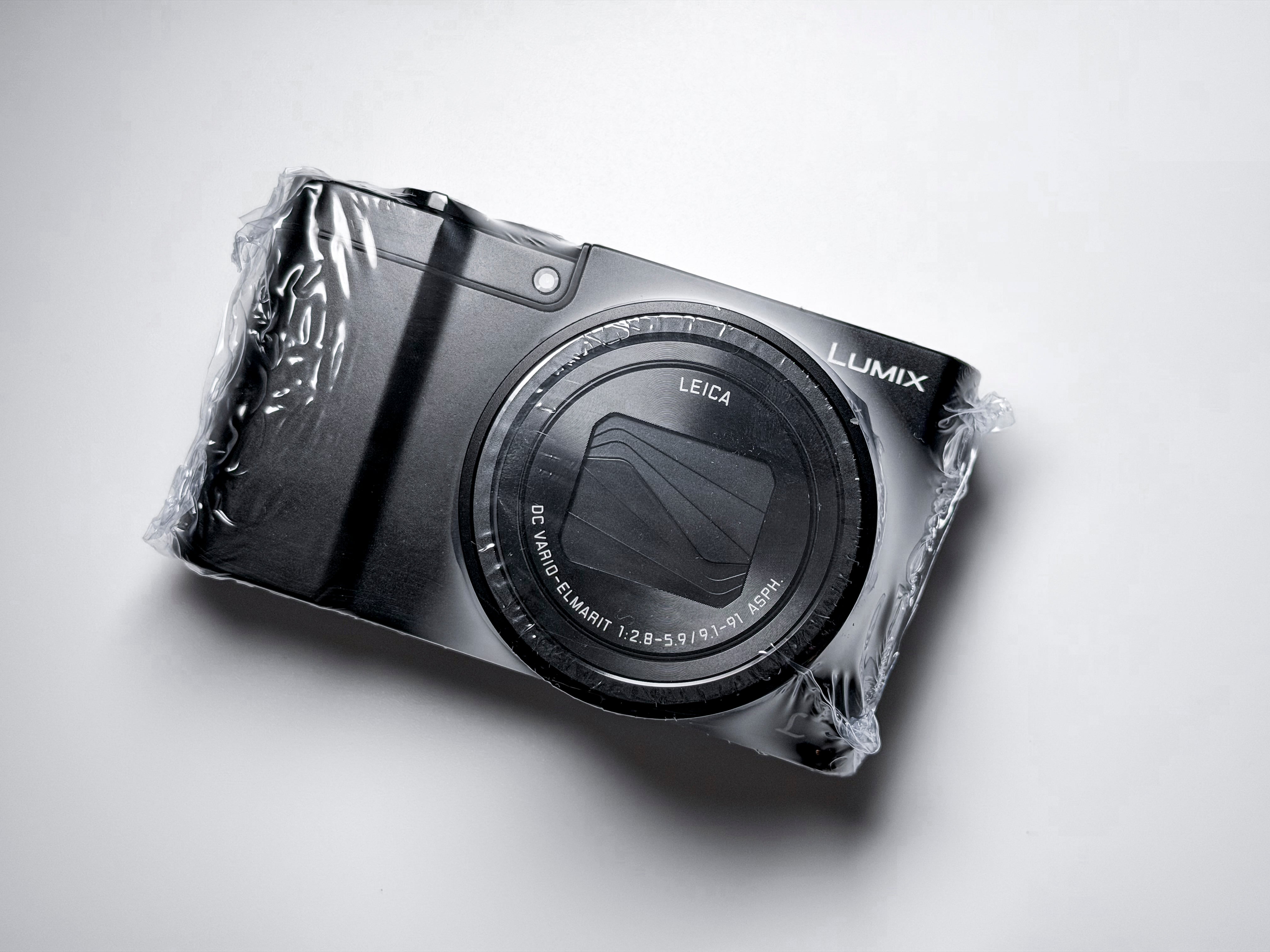 Panasonic Lumix TZ100 / ZS100 / TZ101 Leica Lens - Excellent, 1 Year Warranty