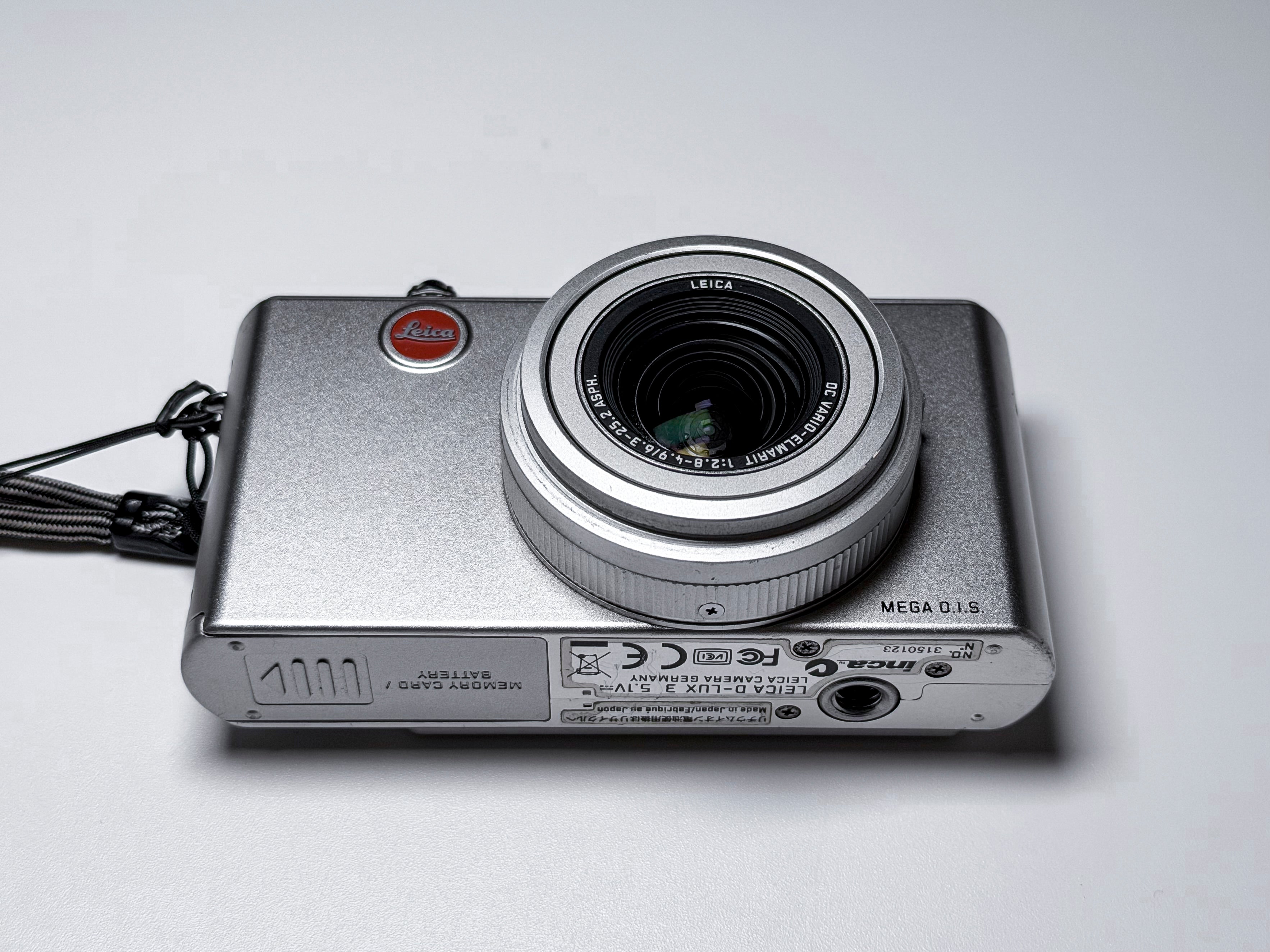 Leica D-Lux 3 CCD Camera Silver 4x Zoom - 1 Year Warranty, Excellent Dlux 3