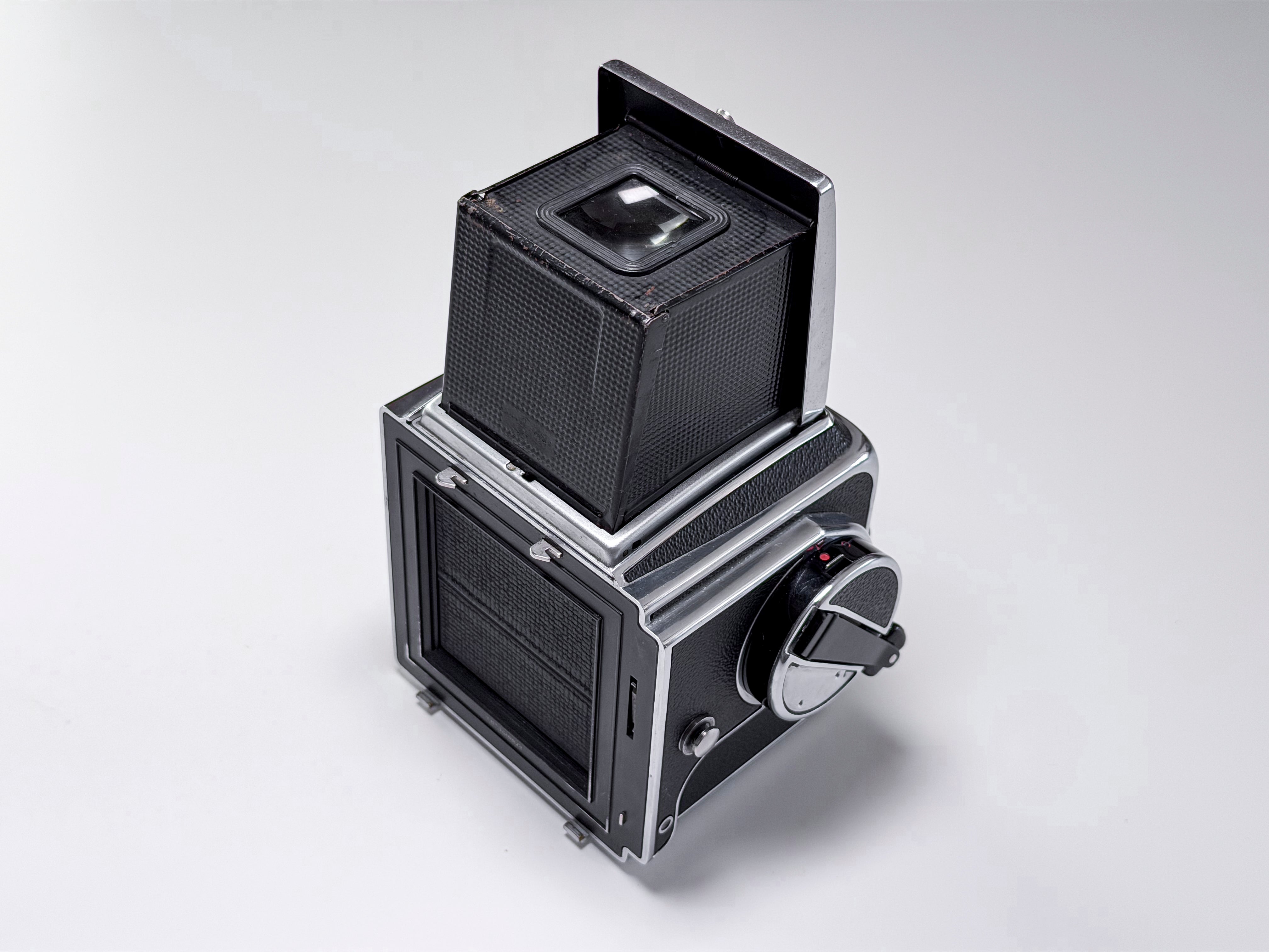 Hasselblad 500 CM C/M Body - Needs adjustment, Read Description